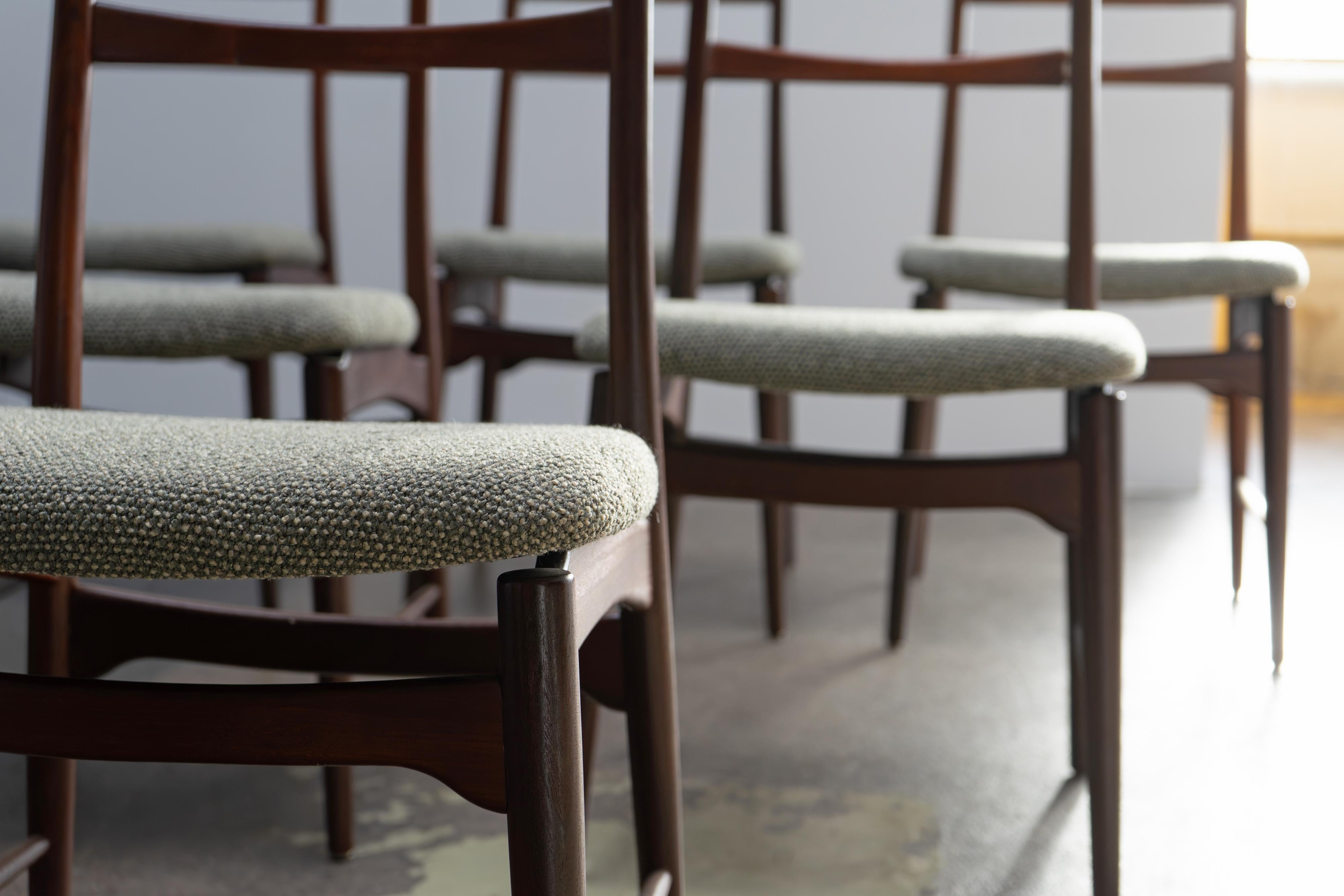 Ensemble de douze chaises de salle à manger en teck du milieu du siècle par Wilkhahn, Allemagne, 1958 en vente 1