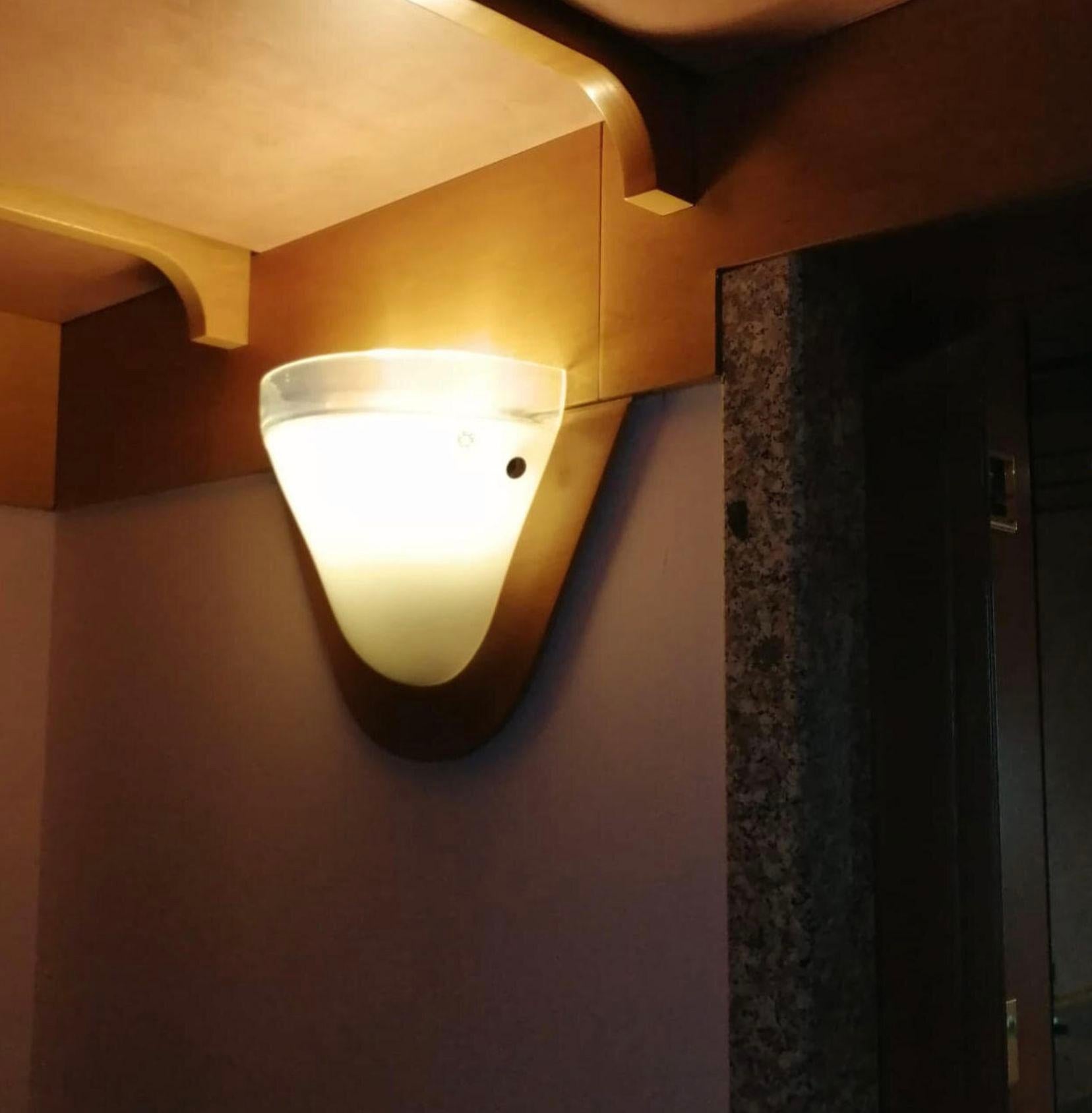 Set of Twelve Milky White Murano Glass Sconces by Leucos. Italy, 1960's. For Sale 6