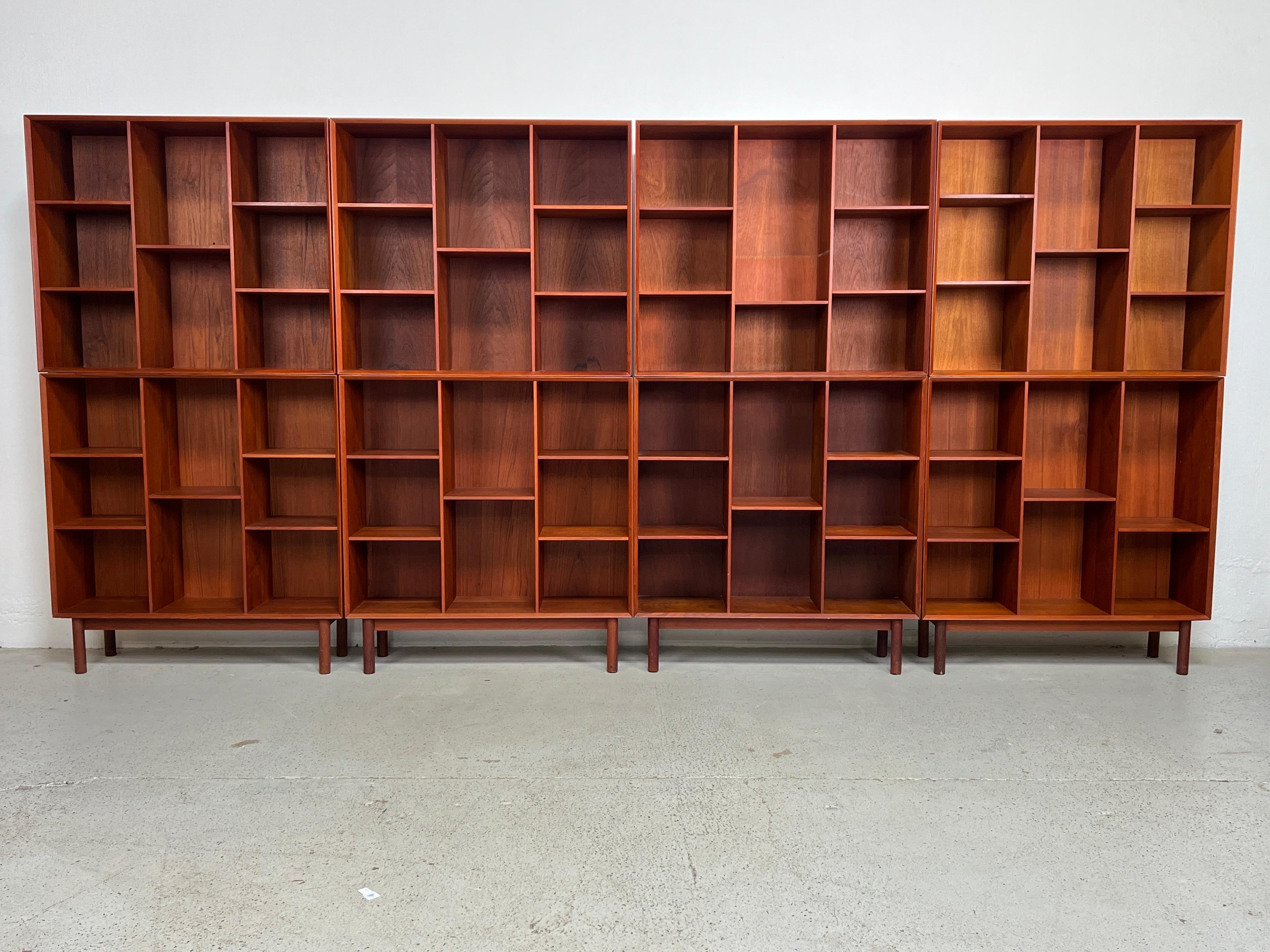 Set of Twelve Modular Bookcases by Peter Hvidt and Orla Mølgaard-Nielsen For Sale 15