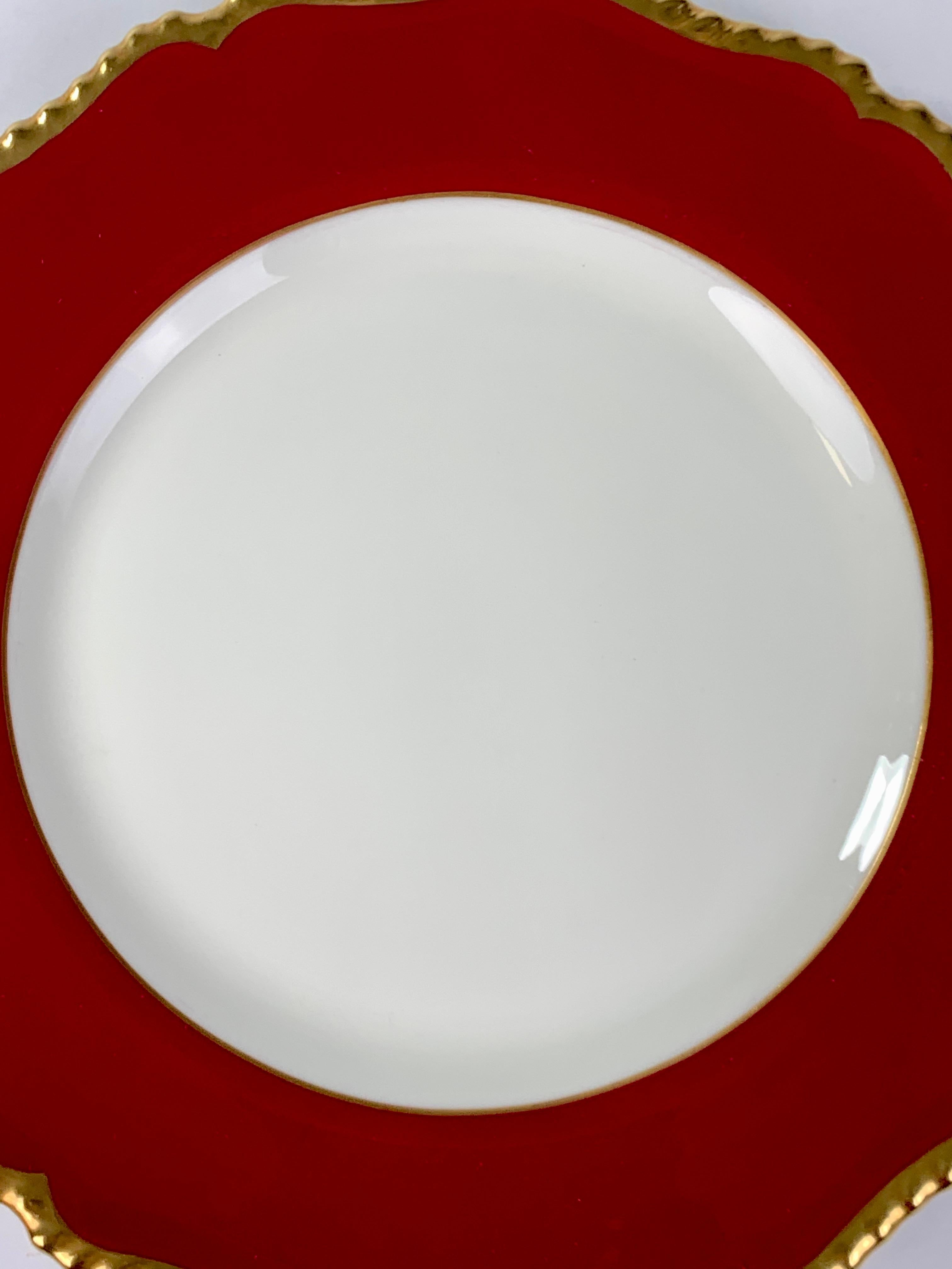 English Set of Twelve Red Dinner Plates Royal Worcester Made in England, 1884