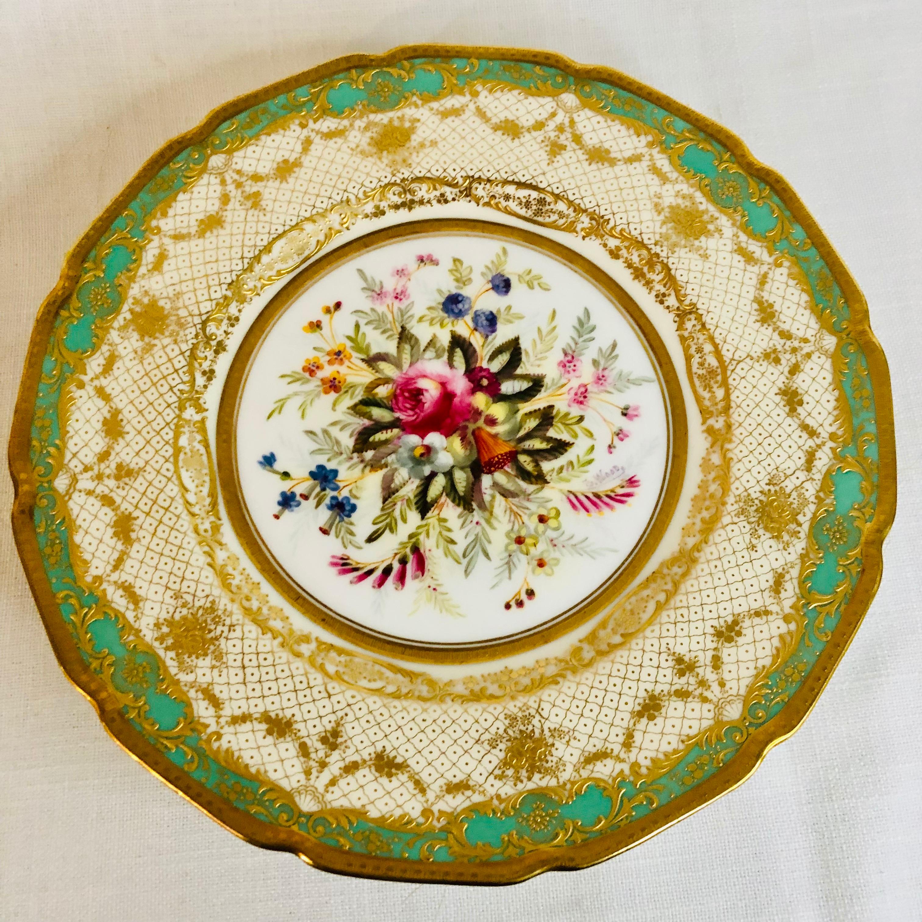 Juego de doce platos Royal Doulton con calidad de museo, cada uno pintado de forma diferente en venta 2