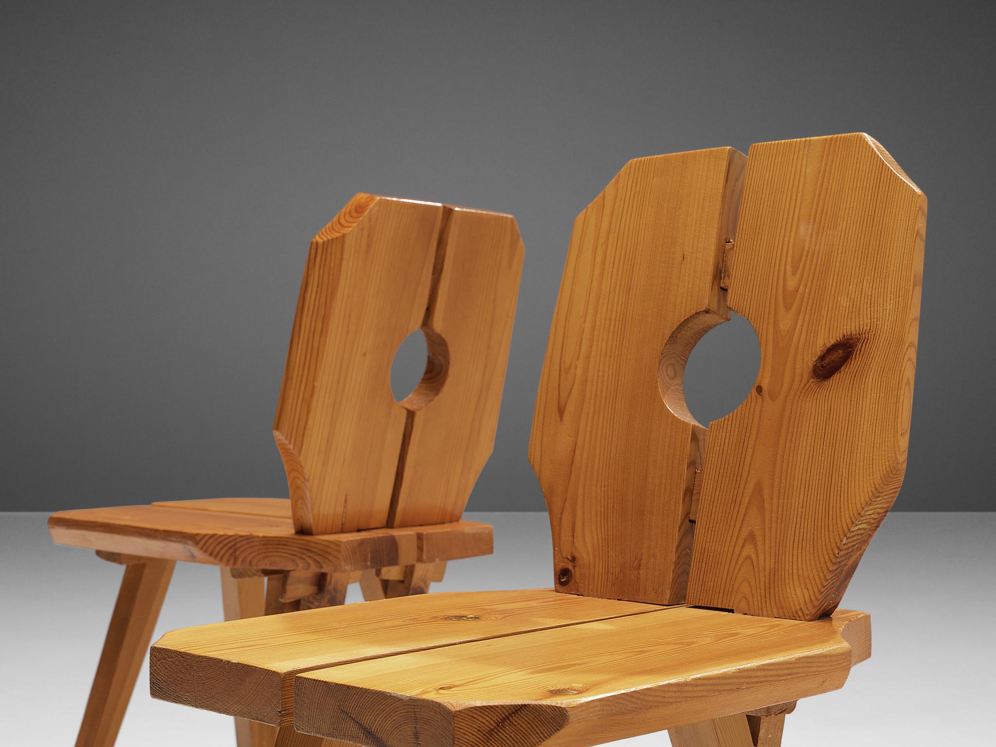 Mid-Century Modern Set of Twelve Sculpted Dining Chairs in Solid Pine 