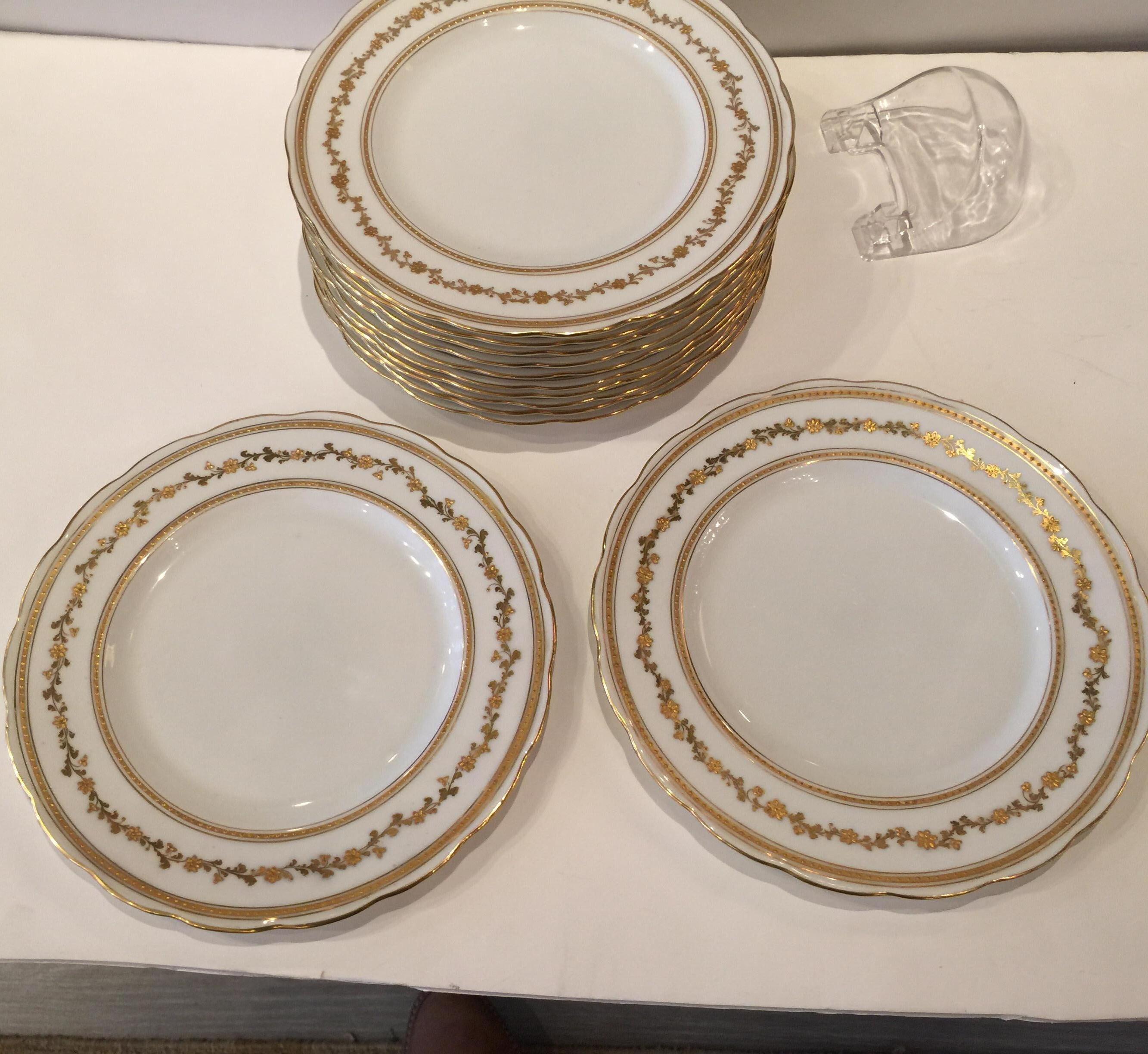 Set of Twelve Service/Dinner Plates Made in England for Ovington Brothers 2