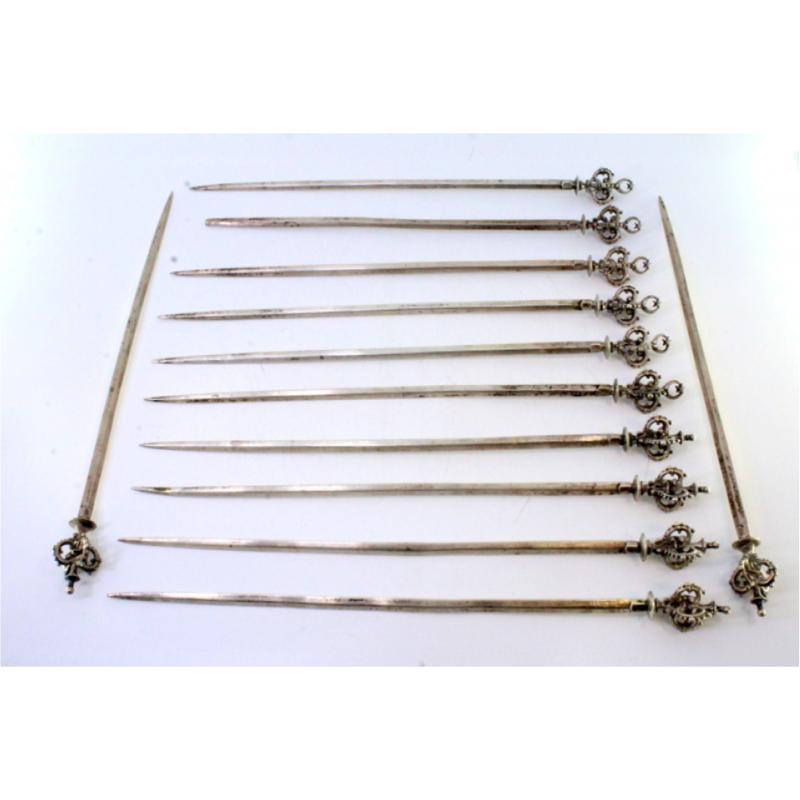 Set of twelve silver florets with openwork crown-shaped handles im Zustand „Gut“ im Angebot in Porto, PT