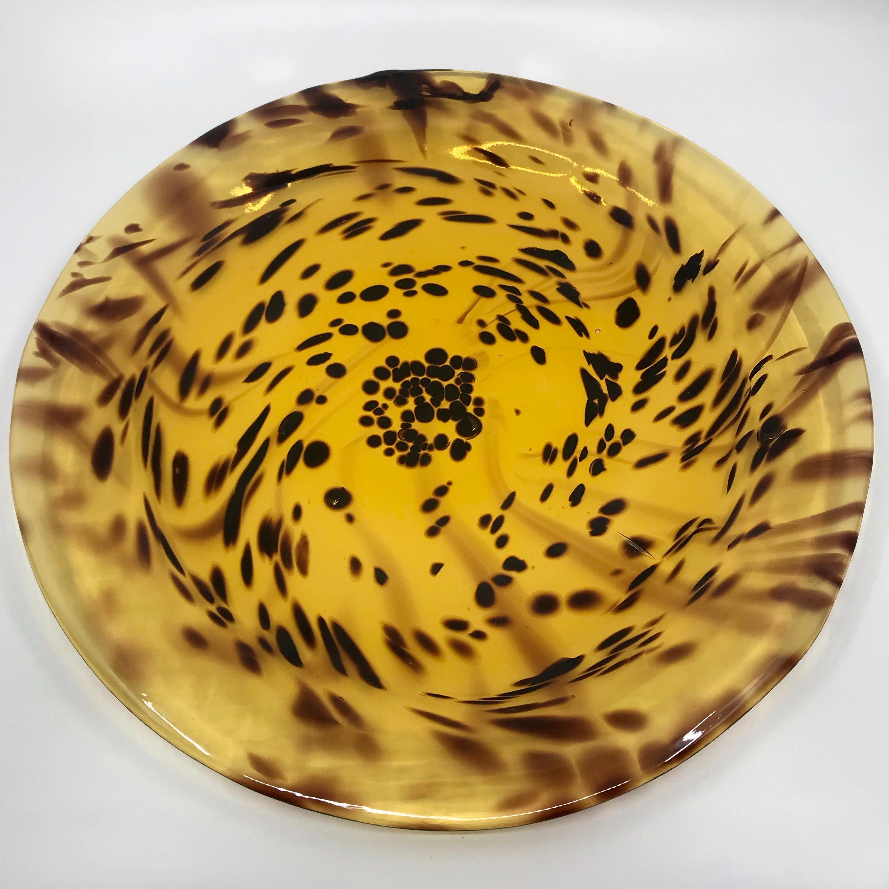 Set of Twelve Faux Tortoise Murano Glass Plates 4