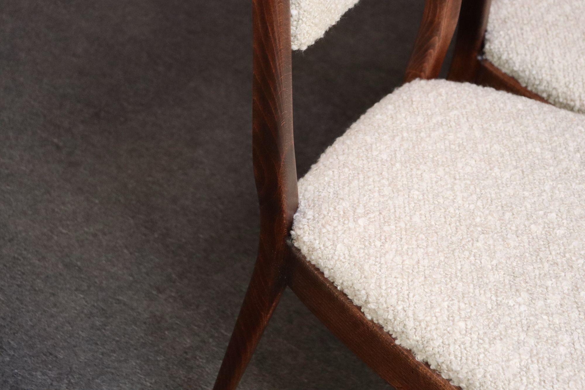 Set of Twelve Vintage Italian Modern Walnut Dining Chairs by Vittorio Dassi 11
