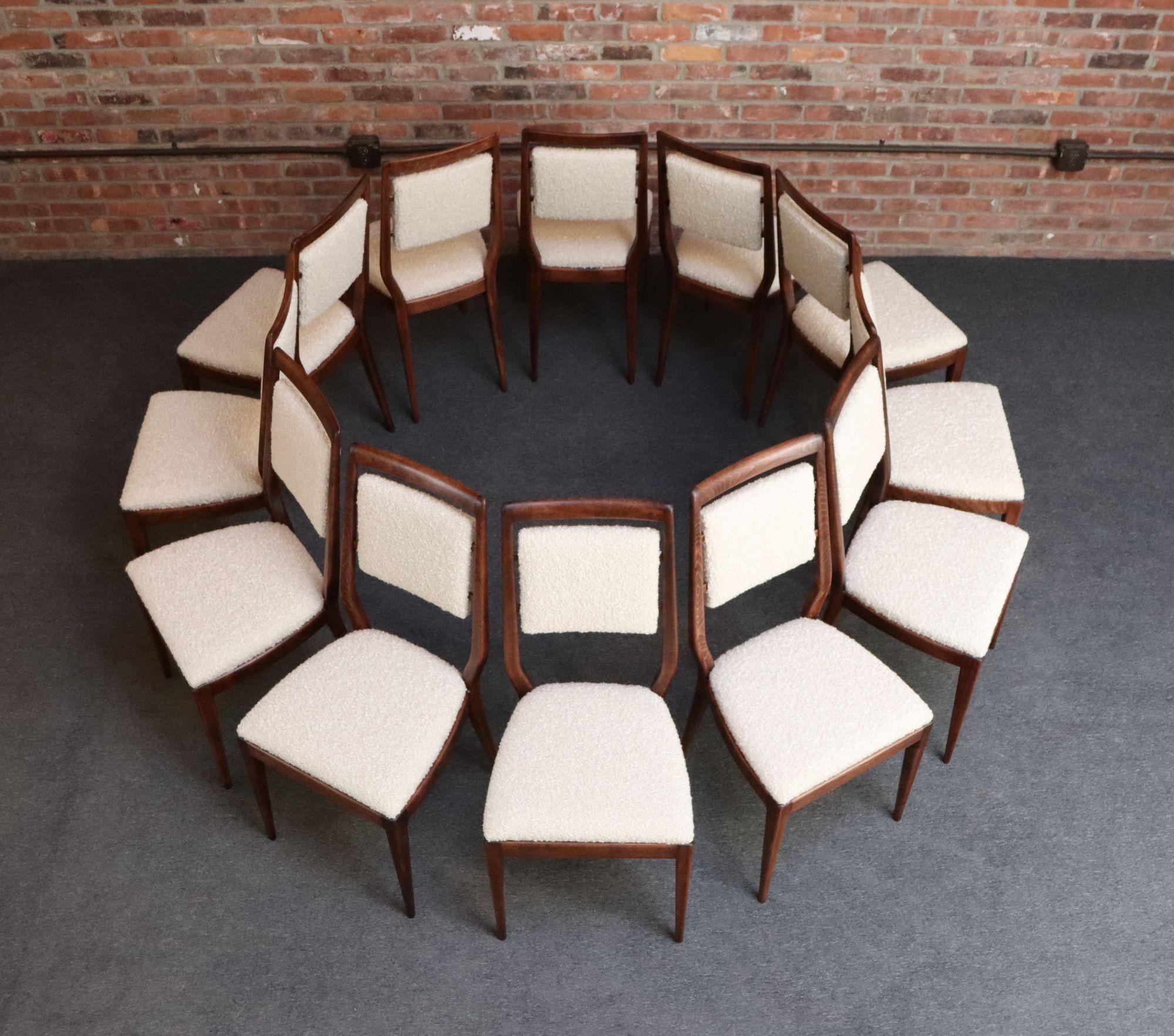 Mid-Century Modern Set of Twelve Vintage Italian Modern Walnut Dining Chairs by Vittorio Dassi