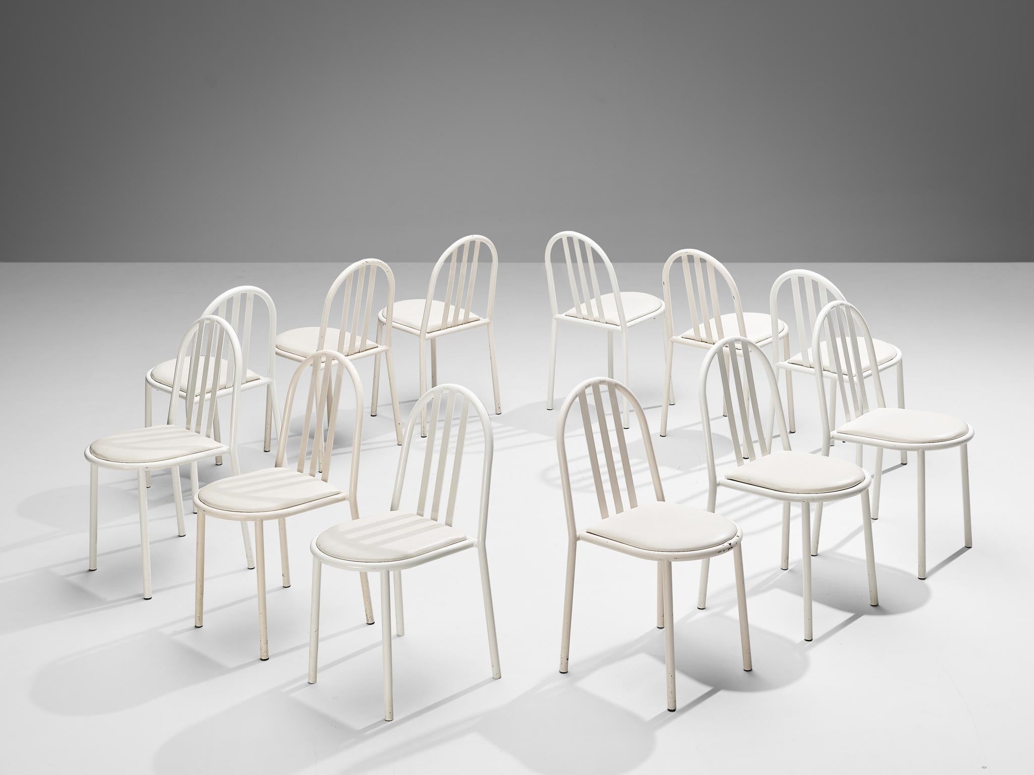 Robert Mallet Stevens pour Stevens designs, ensemble de douze chaises de salle à manger, métal laqué et similicuir, France, design 1928, production ultérieure

Ensemble de chaises tubulaires laquées blanches conçues par l'un des maîtres de