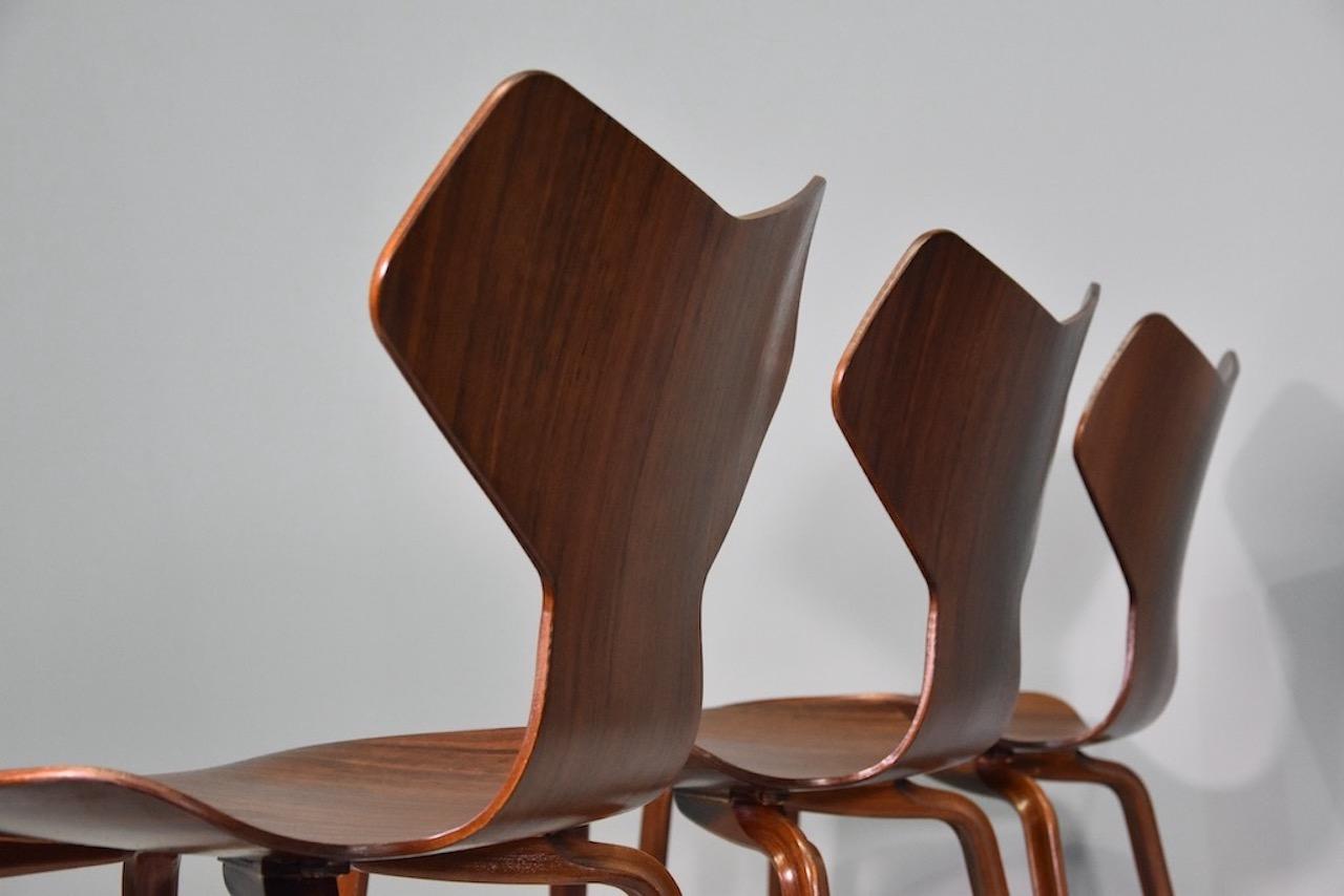 Set of Twelve Wooden Chairs Model Grand Prix by Arne Jacobsen for Fritz Hansen For Sale 3