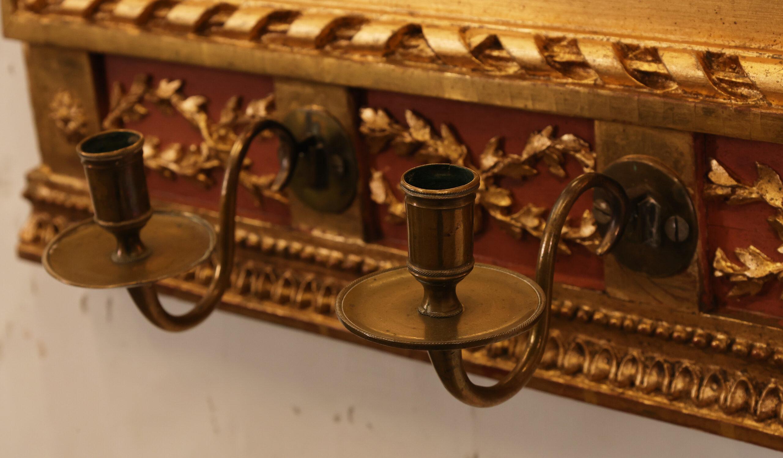 Ottone Pair of 1790 Gustavian Mirror Wall Sconces in vendita