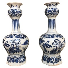 Set of Two 17th Century Dutch Delft Vases in Chinoiserie