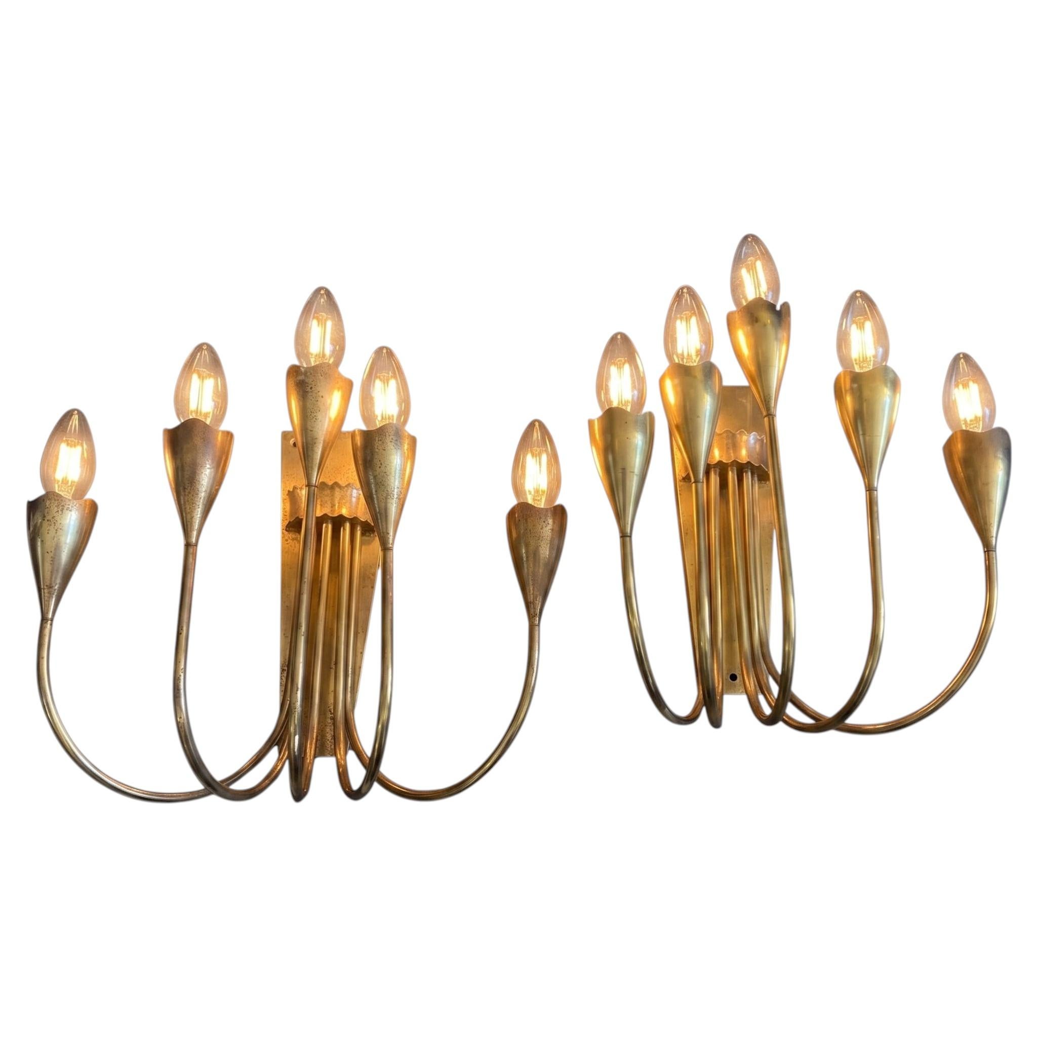 Set of Two 1940s Gio Ponti Style Mid-Century Modern Solid Brass Wall Sconces