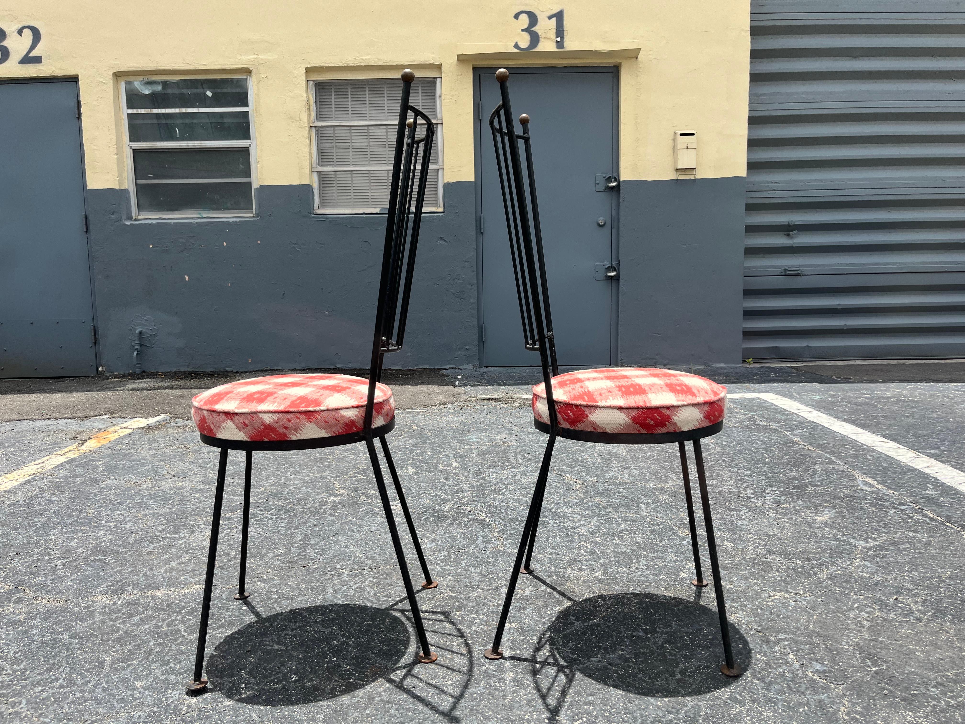 Juego de dos sillas auxiliares de hierro de los años 50, Mid Century Modern en venta 5