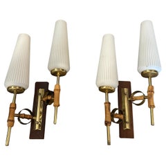 Set of Two 1950s Mid-Century Modern Brass, Bamboo and Glass Italian Wall Sconces