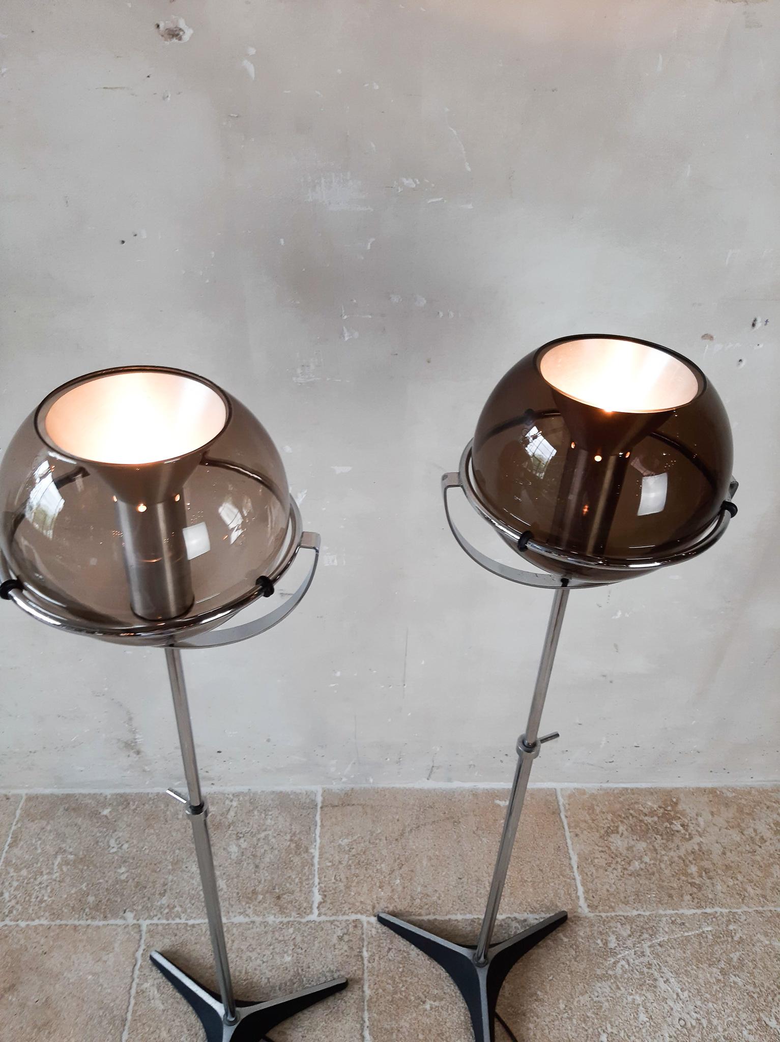 Set of Two 1960s Globe Floor Lamps by Frank Ligtelijn for RAAK Amsterdam 9