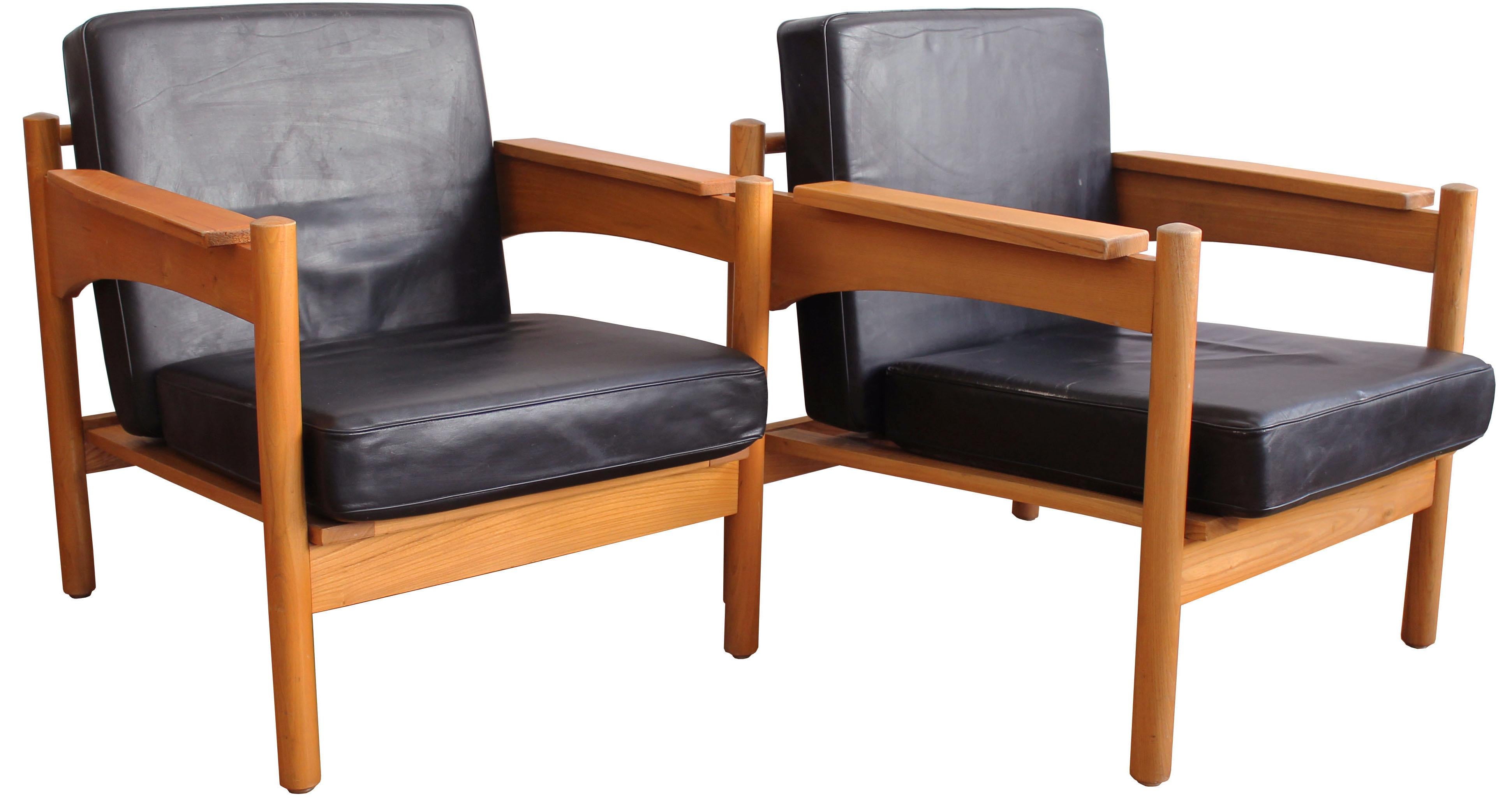 Set of Two 1970s Leather Armchairs 1