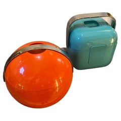 Set di due secchielli da ghiaccio modernisti italiani degli anni '70 di Guzzini