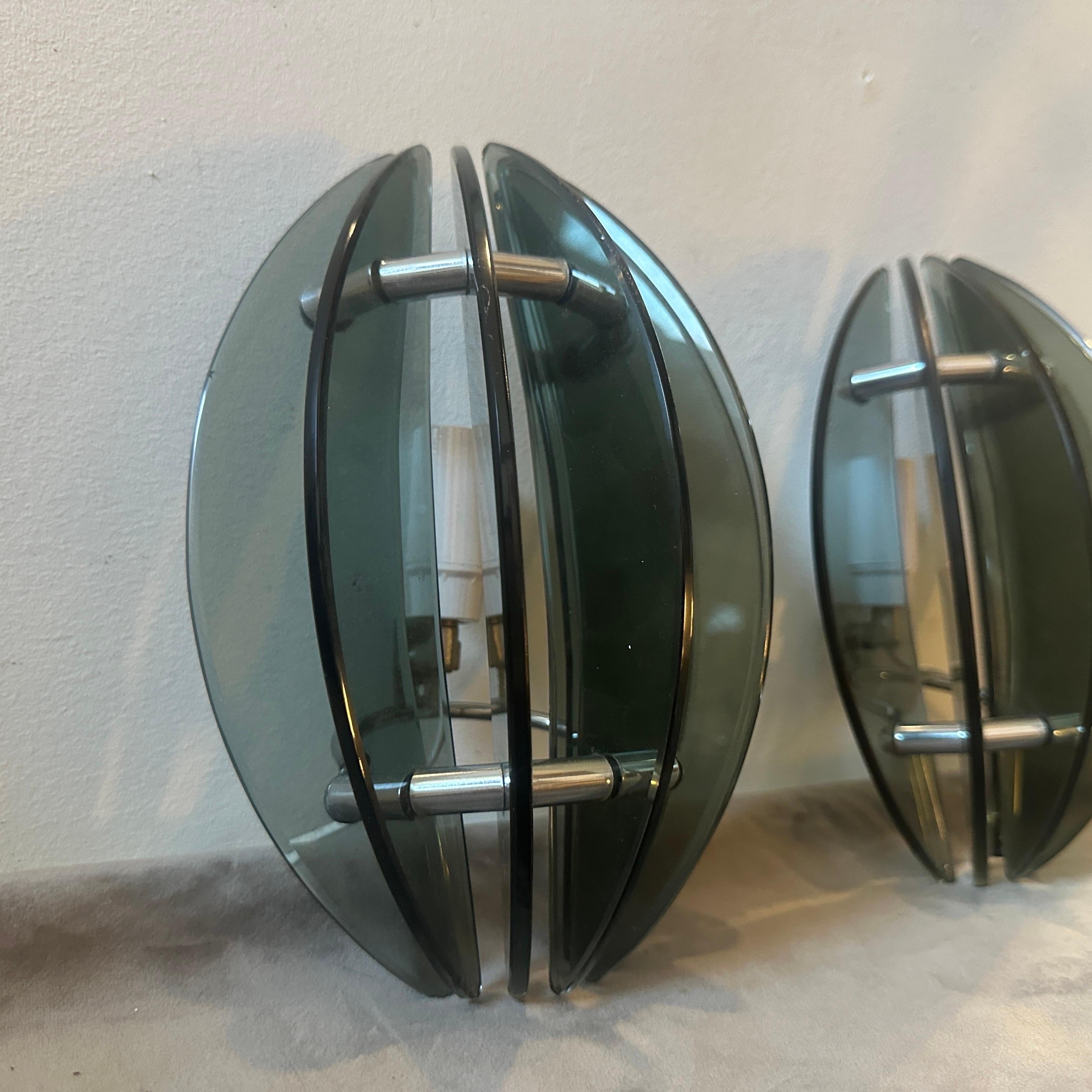 Set of Two 1970s Space Age Glass and Chromed Metal Italian Wall Sconces by Veca For Sale 5