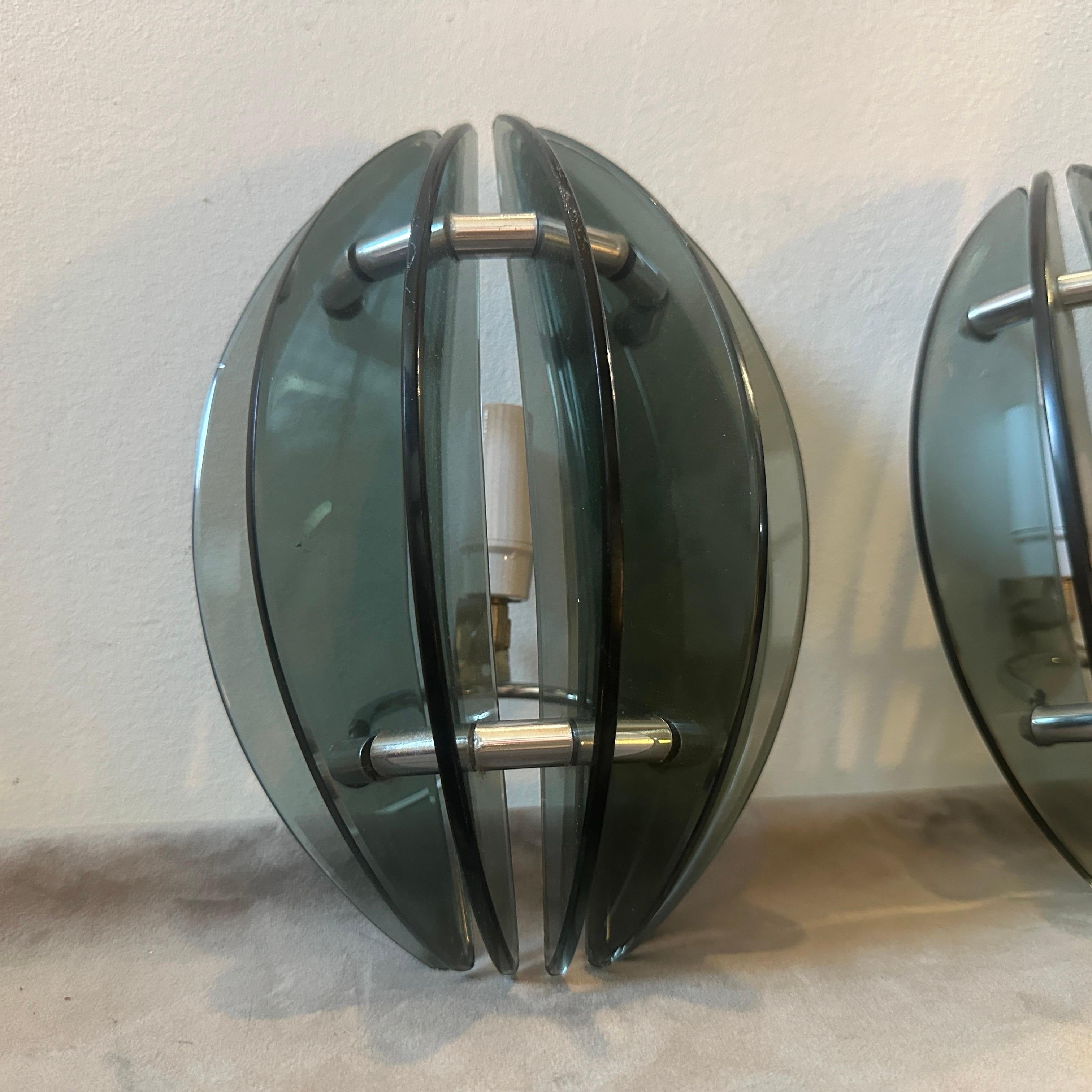 Set of Two 1970s Space Age Glass and Chromed Metal Italian Wall Sconces by Veca For Sale 3