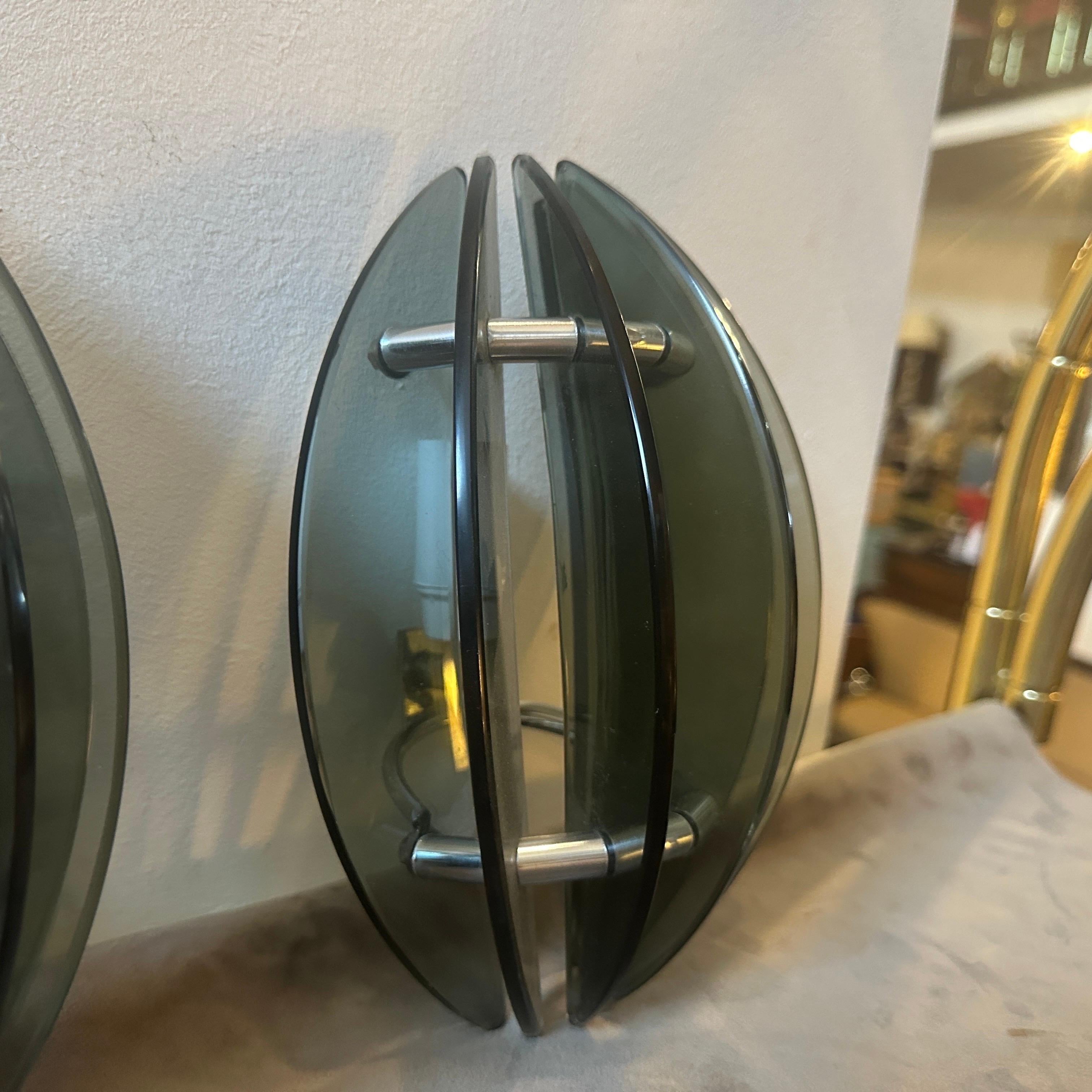 Set of Two 1970s Space Age Glass and Chromed Metal Italian Wall Sconces by Veca For Sale 4