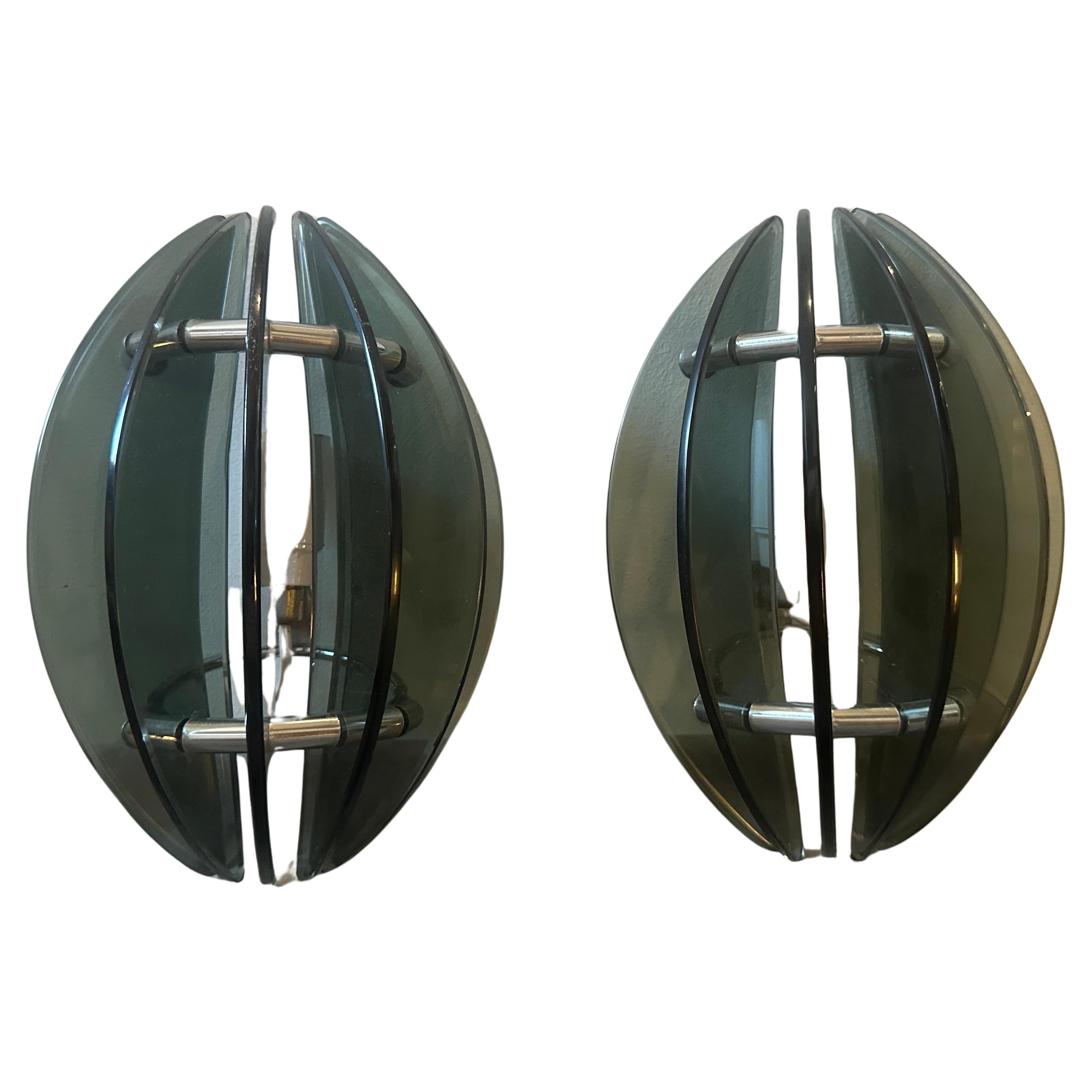 Set of Two 1970s Space Age Glass and Chromed Metal Italian Wall Sconces by Veca For Sale