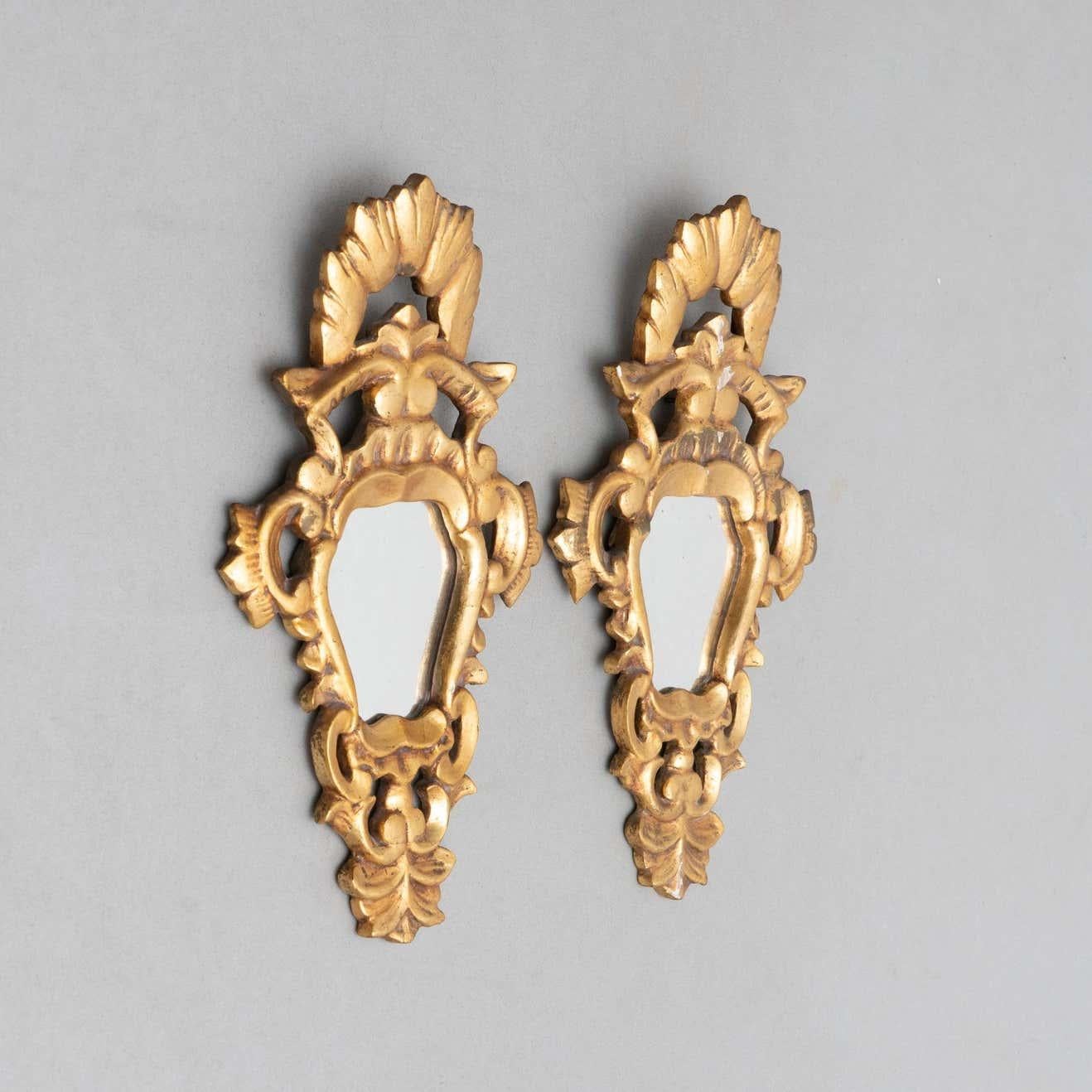 Set of Two 19th Century Antique Gold Cornucopia Mirrors For Sale 8