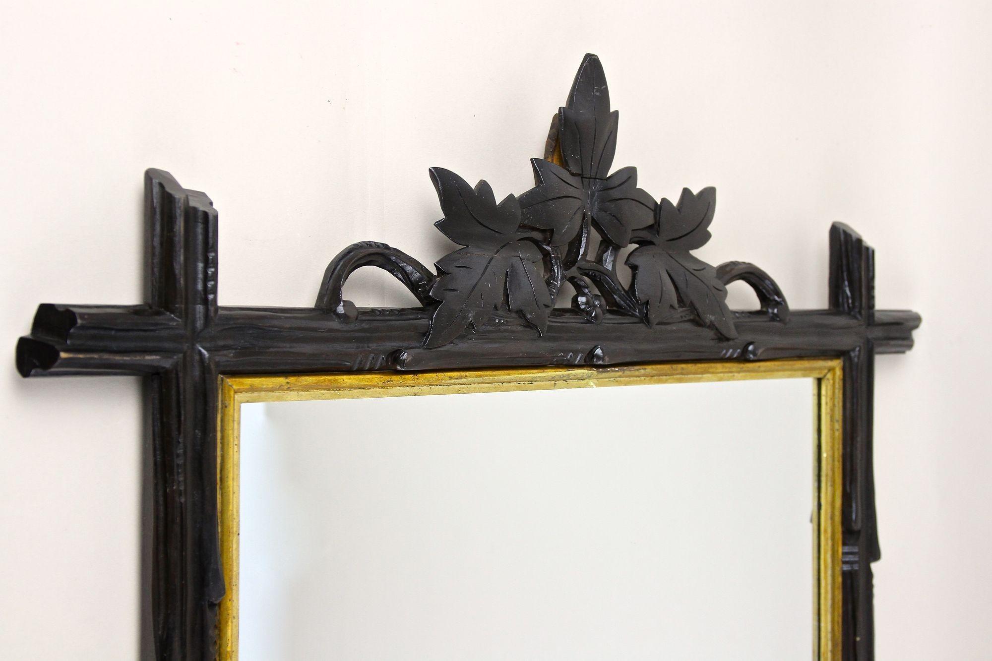 XIXe siècle Ensemble de deux miroirs muraux rustiques Black Forest du 19e siècle, barres dorées, AT vers 1870 en vente