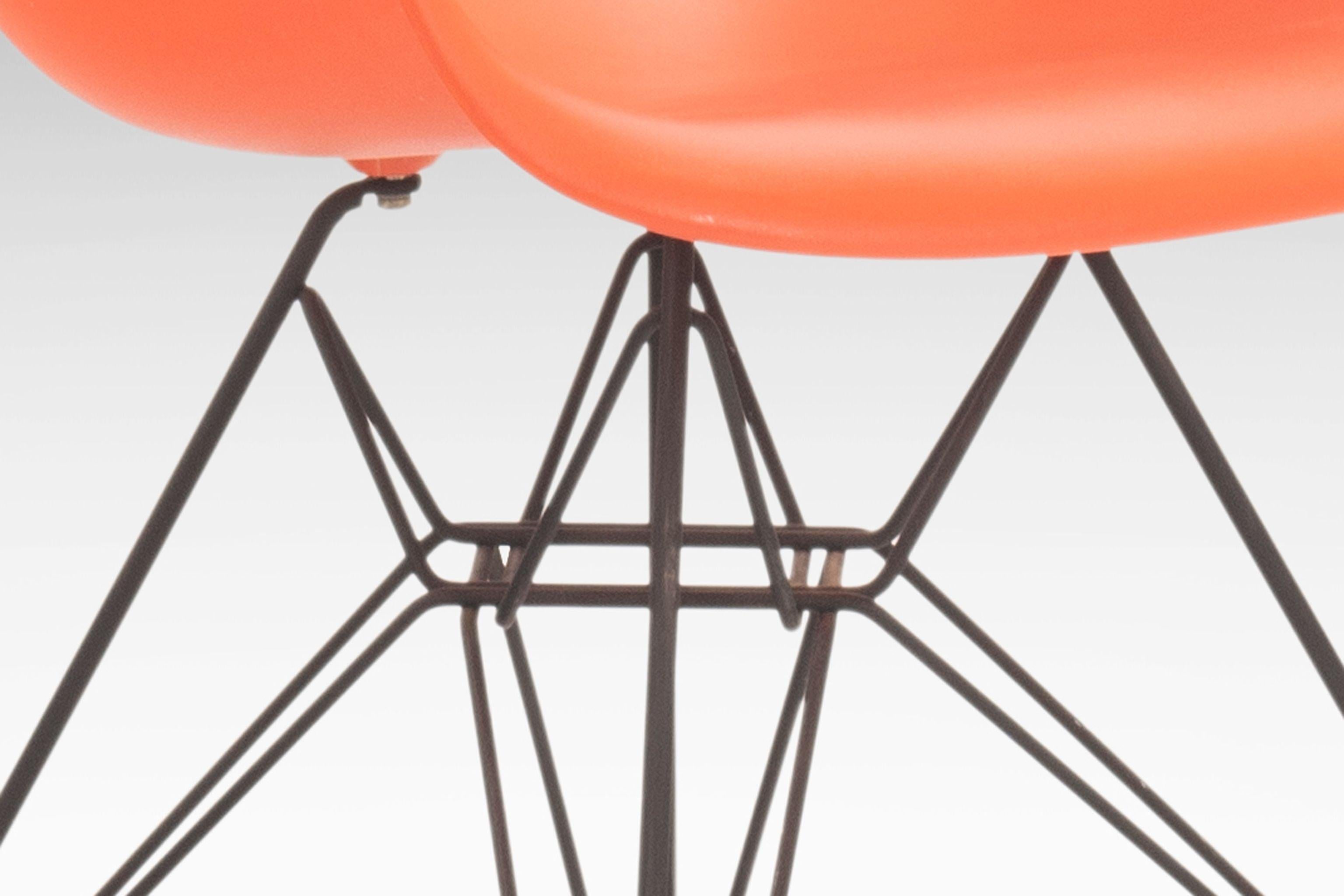 Quite possibly one of the most famous and iconic chairs ever, the Eames DAR model would most commonly become known as the ‘Eiffel Chair’ due to its sculptured wire base resembling that of Europe’s most famous landmark. Designed in 1950 by the Eames