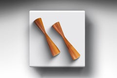 Ensemble de deux bougeoirs danois « 2 » en noyer de style moderne du milieu du siècle dernier
