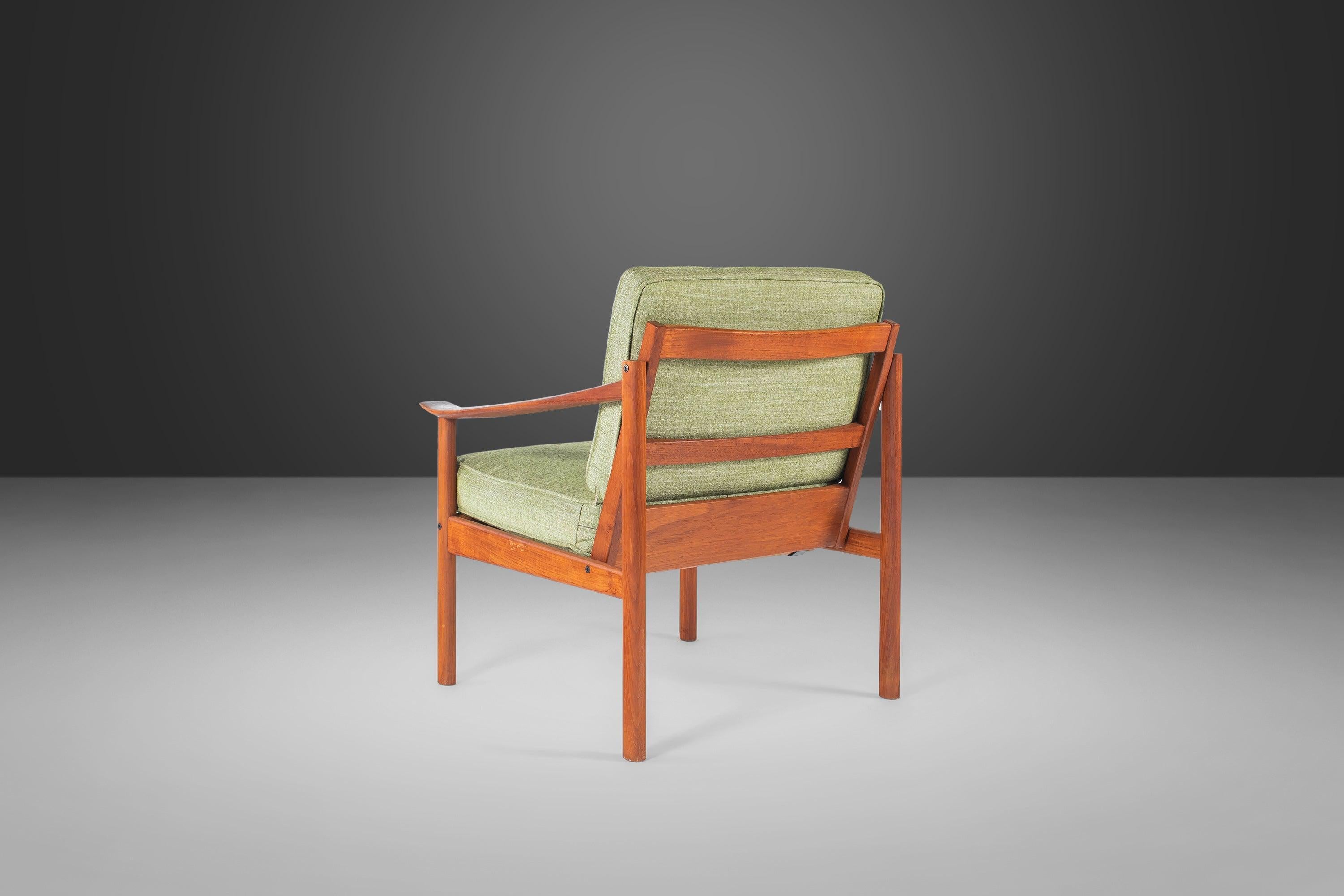 Set of Two '2' Lounge Chairs by Peter Hvidt for Soborg Møbler, Denmark, c. 1960s In Good Condition For Sale In Deland, FL