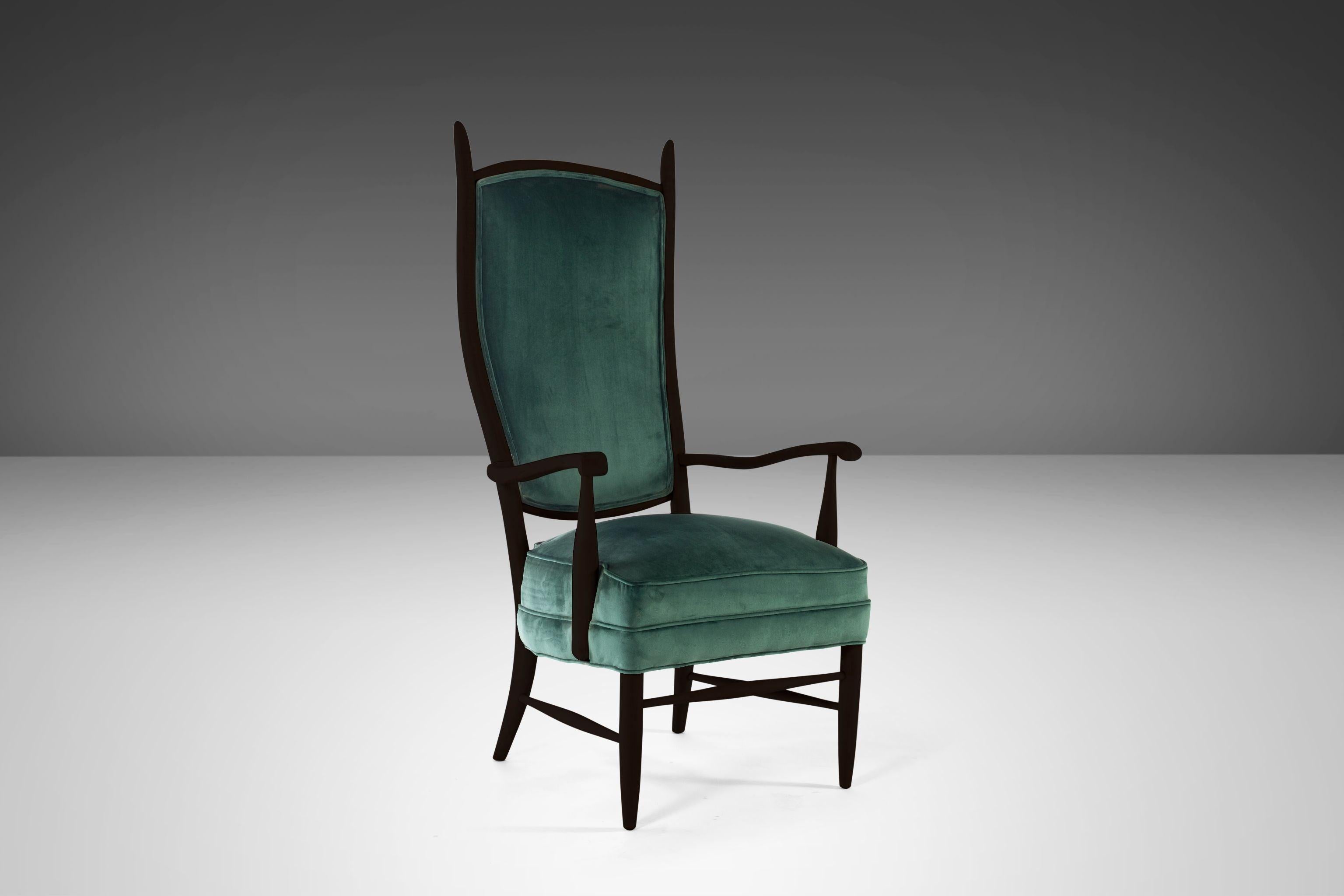 Américain Ensemble de deux chaises Maxwell Royal American à haut dossier « 2 » en bois d'ébène, États-Unis en vente