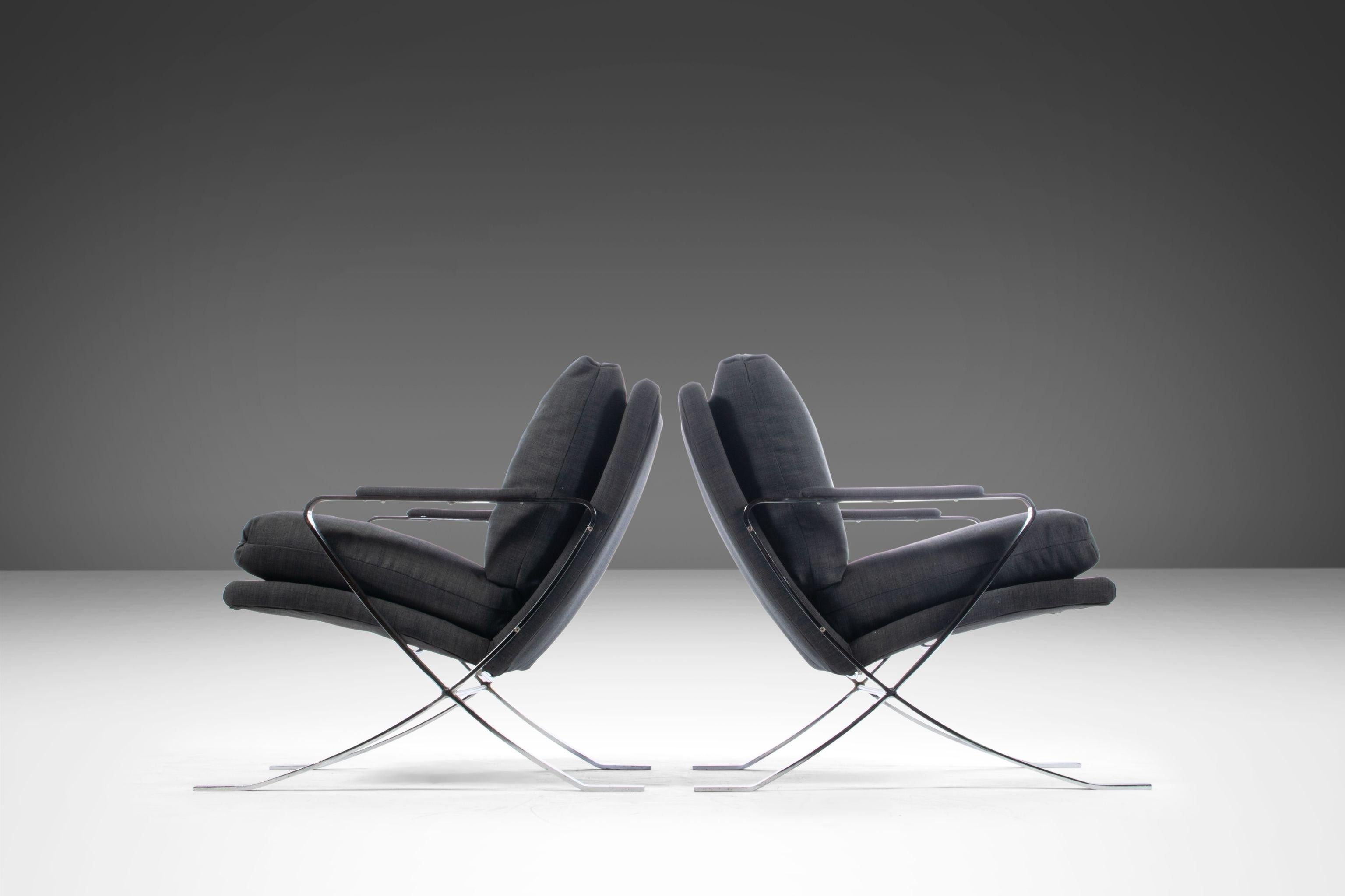 Set of Two (2) Flair Lounge Chairs by Bernhardt Flair in Chrome, USA, c. 1970's For Sale 5