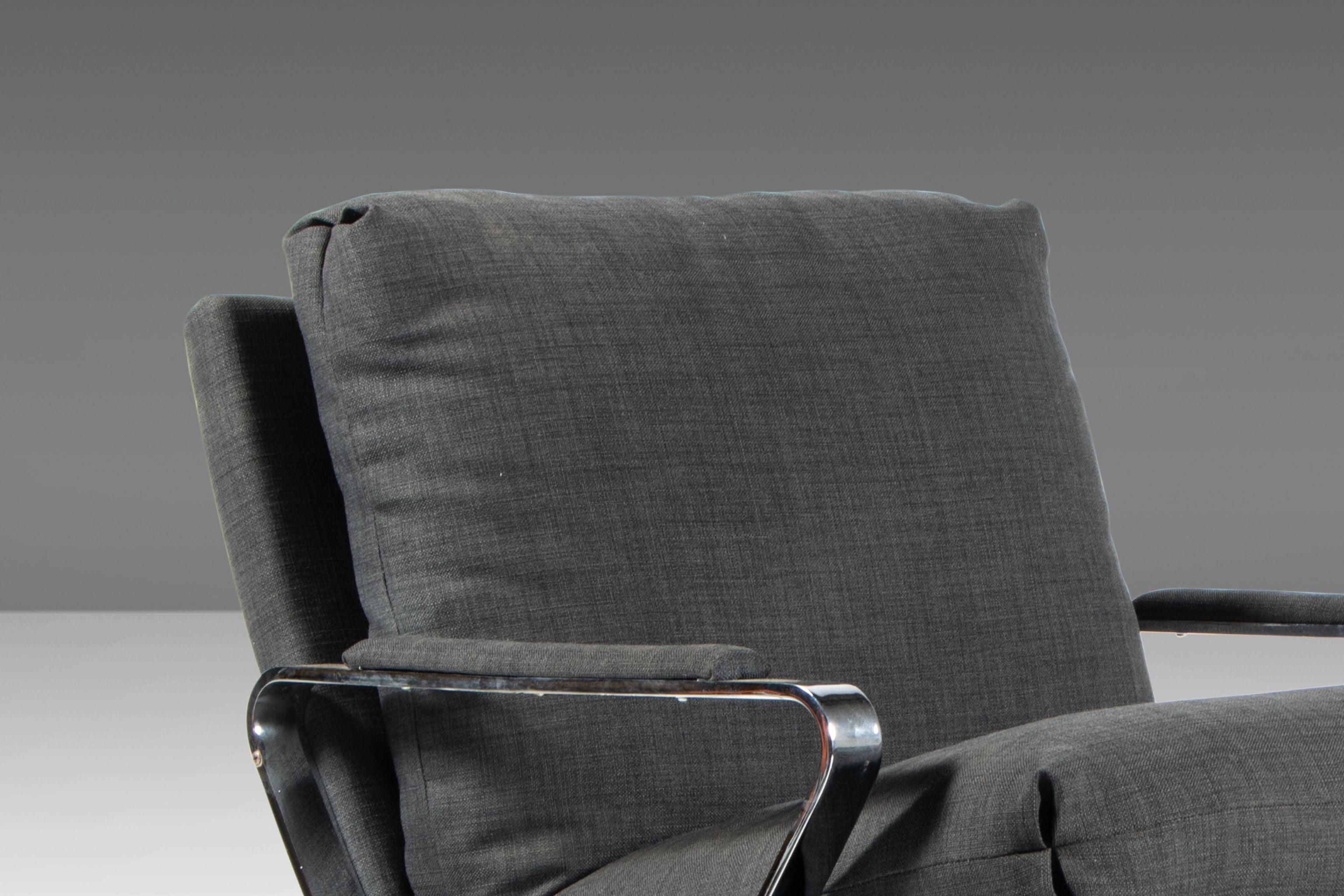 Fin du 20e siècle Ensemble de deux (2) chaises longues Flair de Bernhardt en chrome, États-Unis, vers 1970 en vente