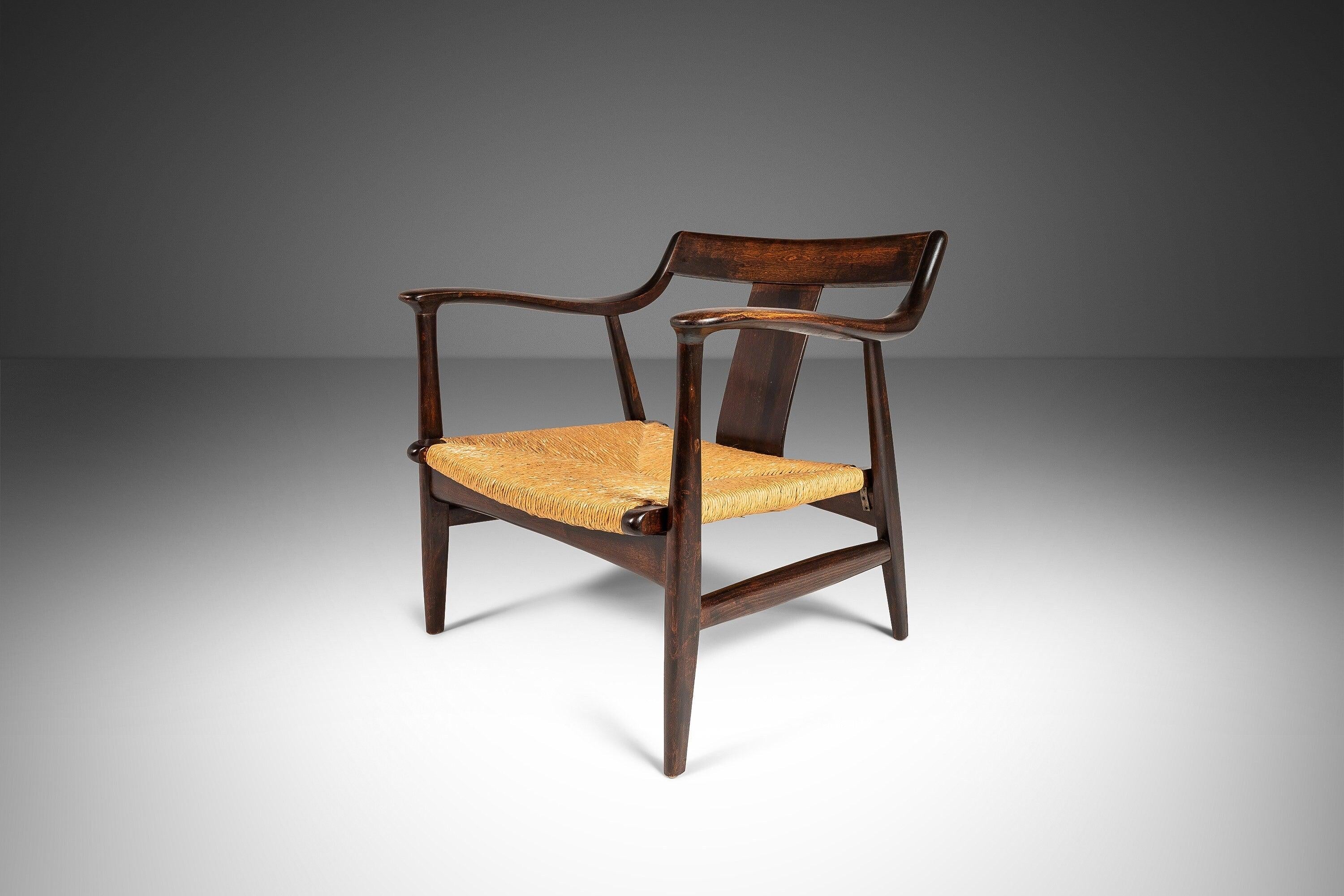 Satz von zwei (2) Mid Century Modern Low Profile Lounge Chairs mit Original Drossel  (Japanisch) im Angebot