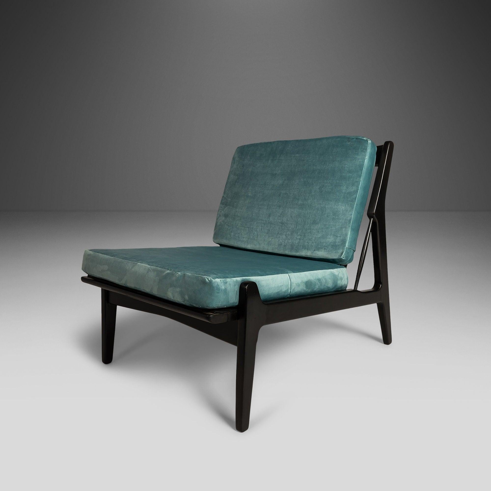 Ensemble de deux chaises longues rares « 2 » d'Ib Kofod Larsen pour Selig, Danemark, vers 1950 en vente 3