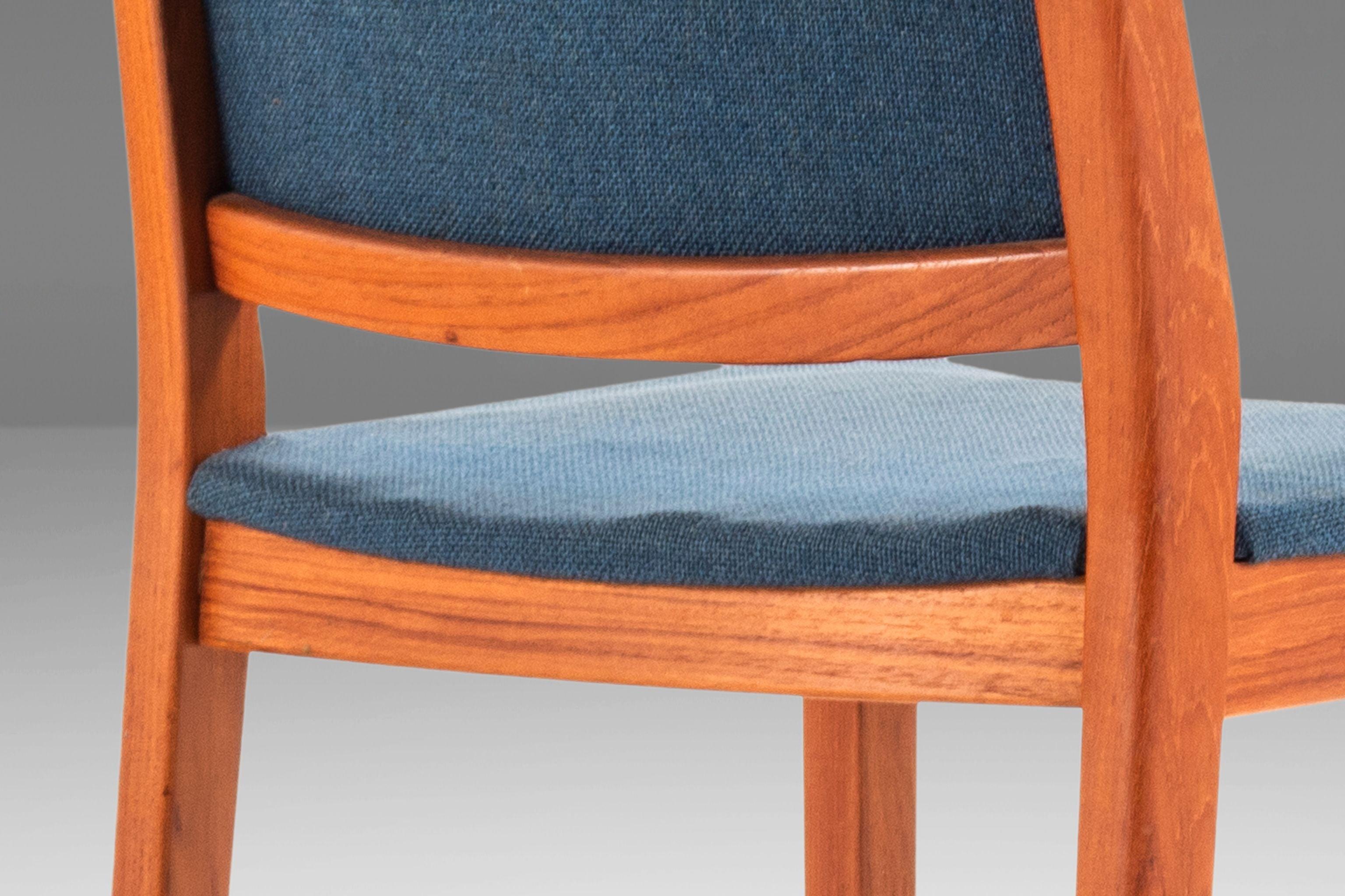 Set of 2 Side Chairs / Dining Chairs in Teak for Skaraborgs Sweden, c. 1960's For Sale 5