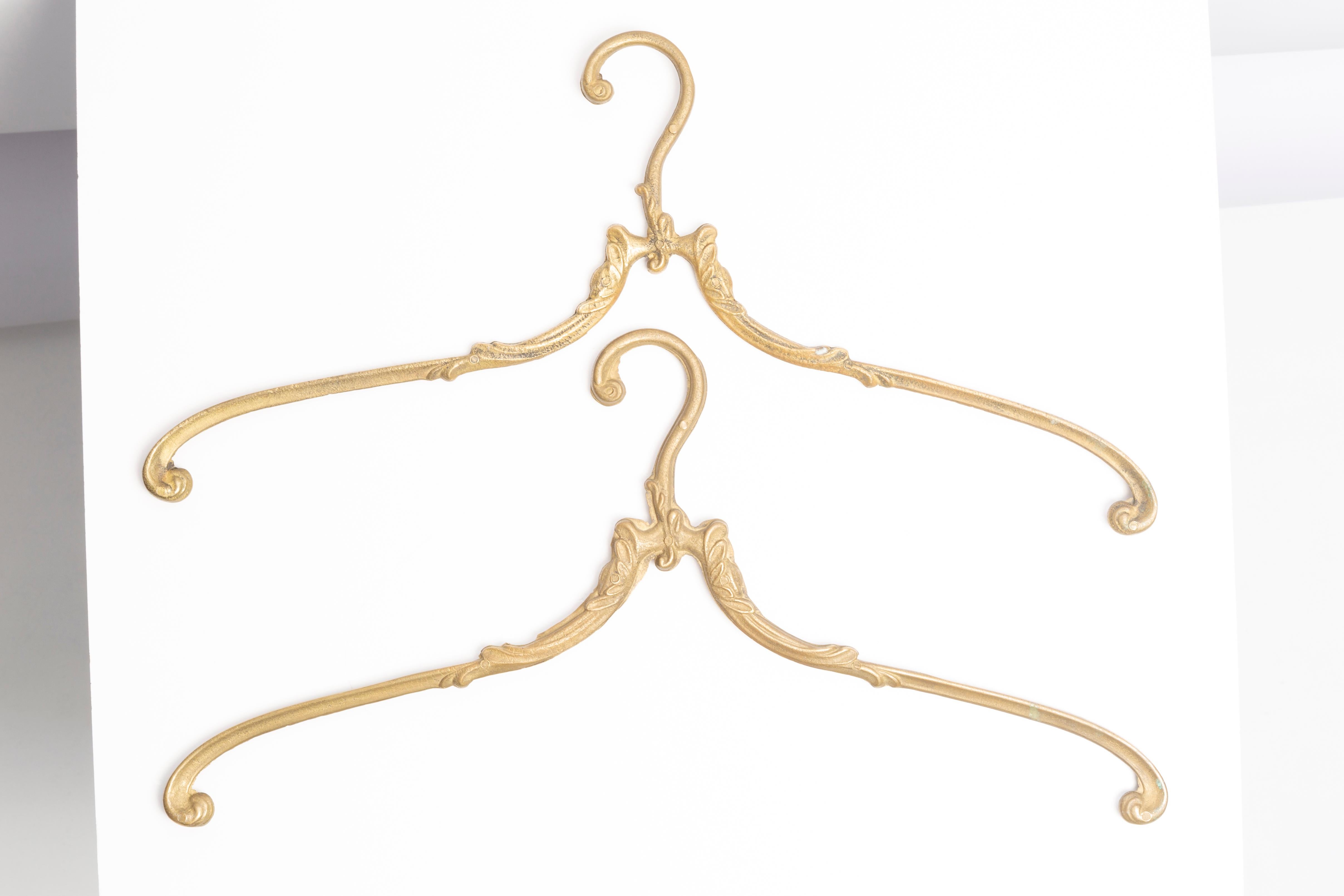 Hollywood Regency Set of Two 20th Century Gold Hangers, Germany, Europe, 1960s For Sale