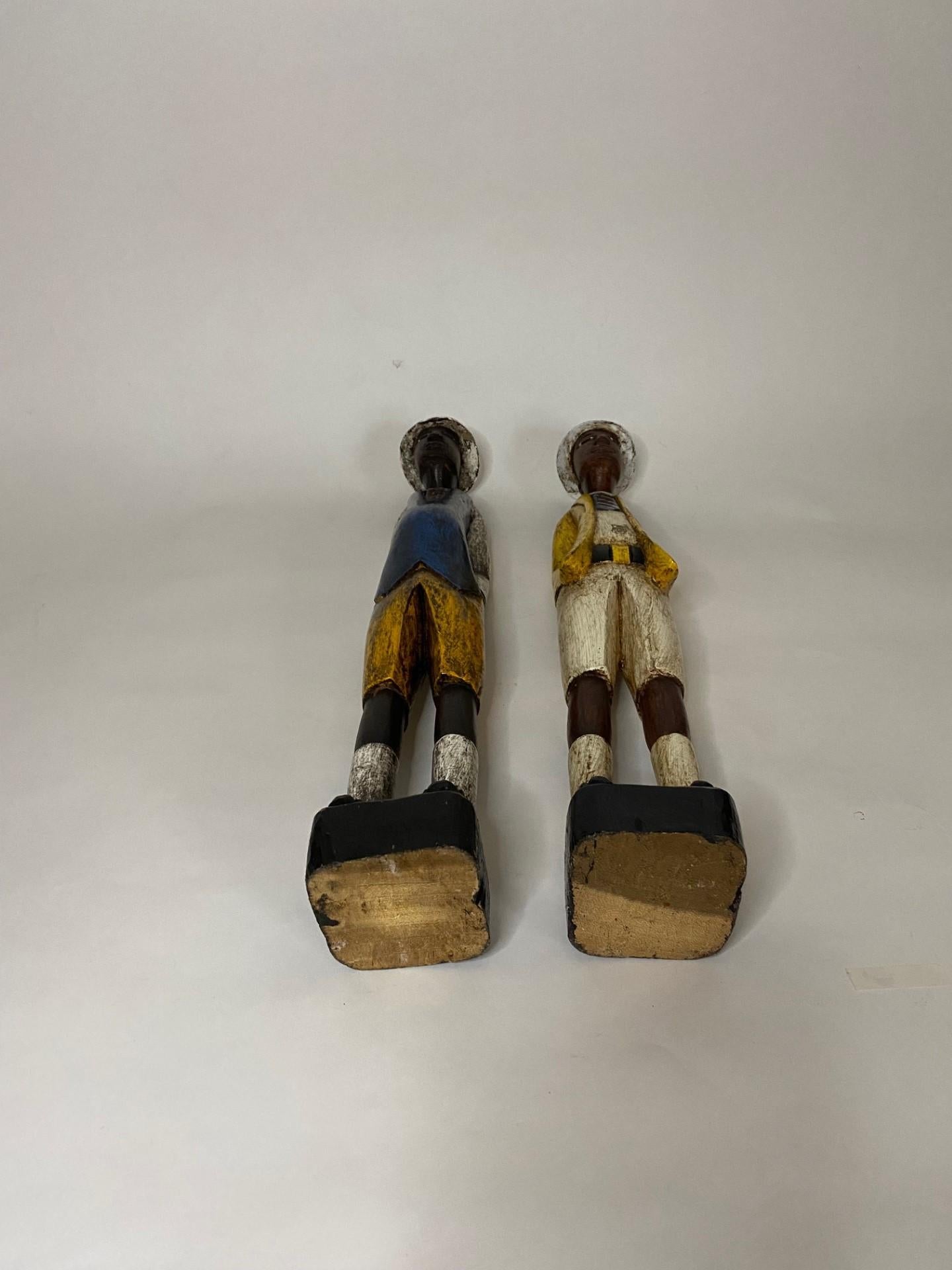 Set of Two 20th Century Hand Carved & Hand Painted African Workman For Sale 2