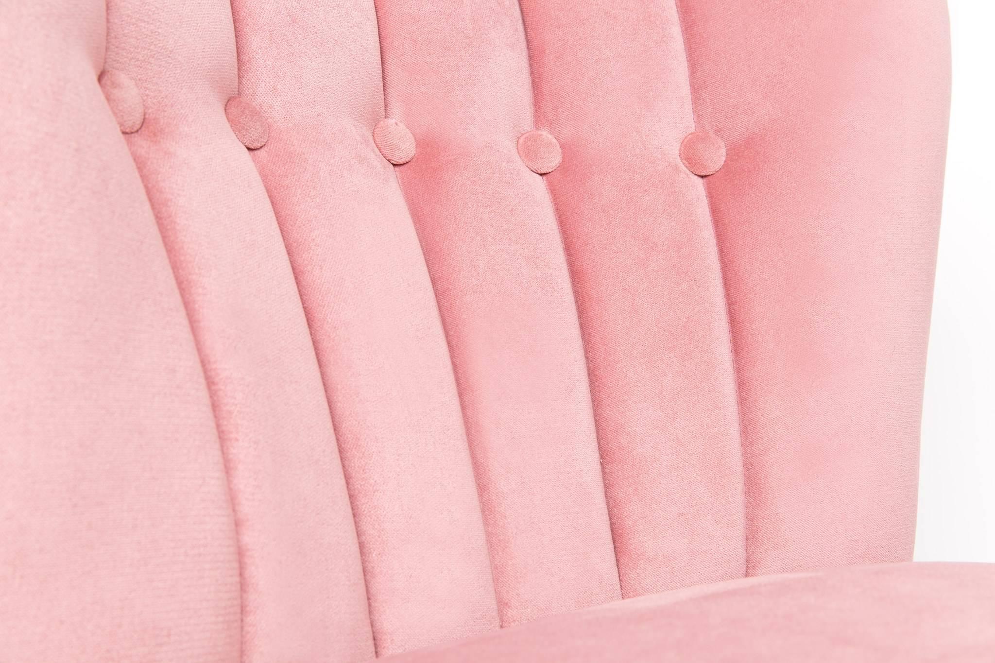 club pink velvet
