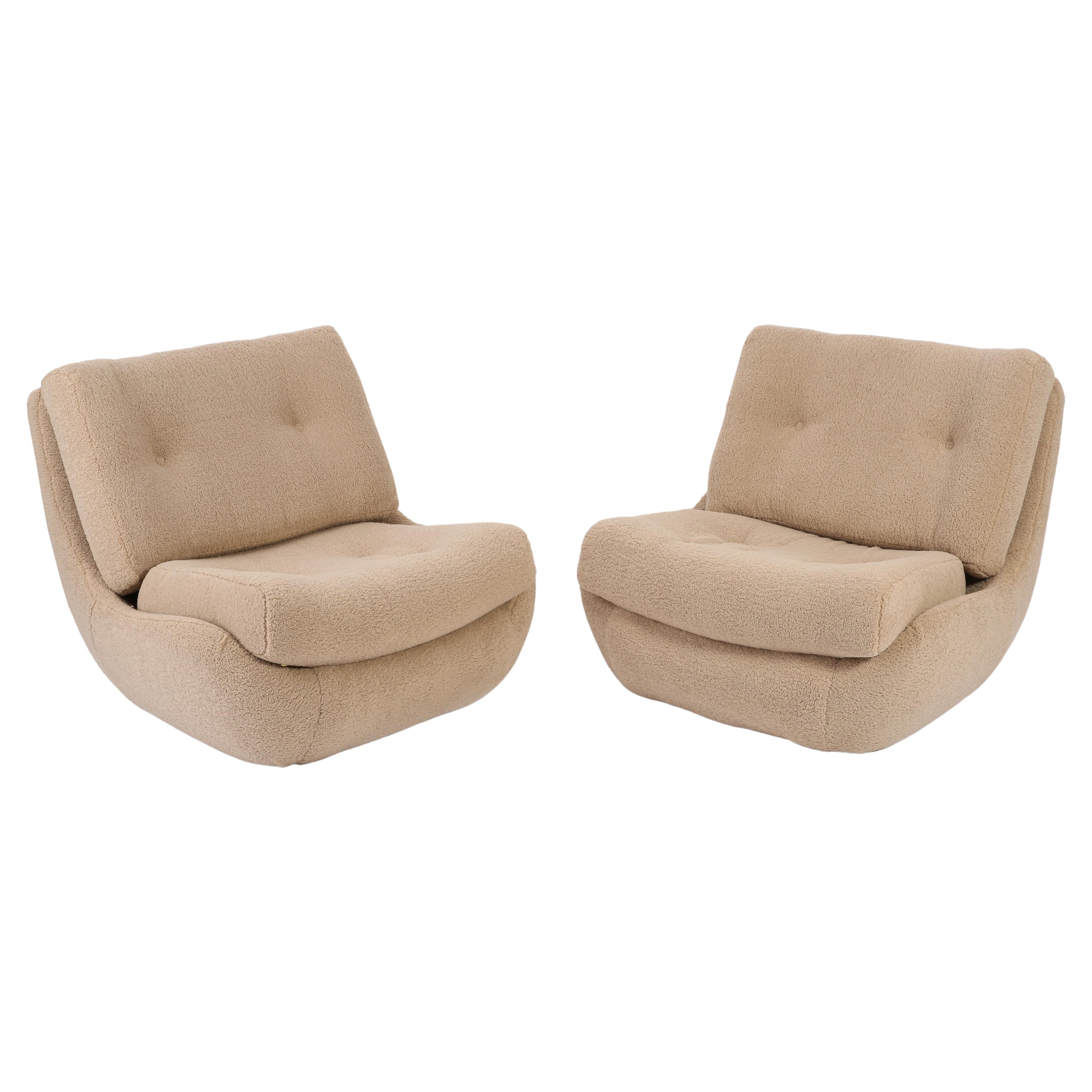 Set of Two 20th Century Vintage Creme Boucle Atlantis Big Armchairs, 1960s For Sale