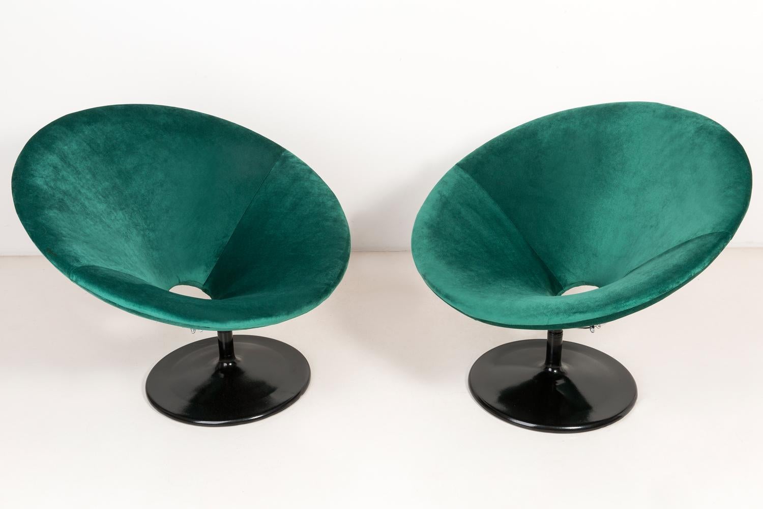 Polish Set of Two 20th Century Vintage Dark Green Swivel Armchairs, 1960s For Sale