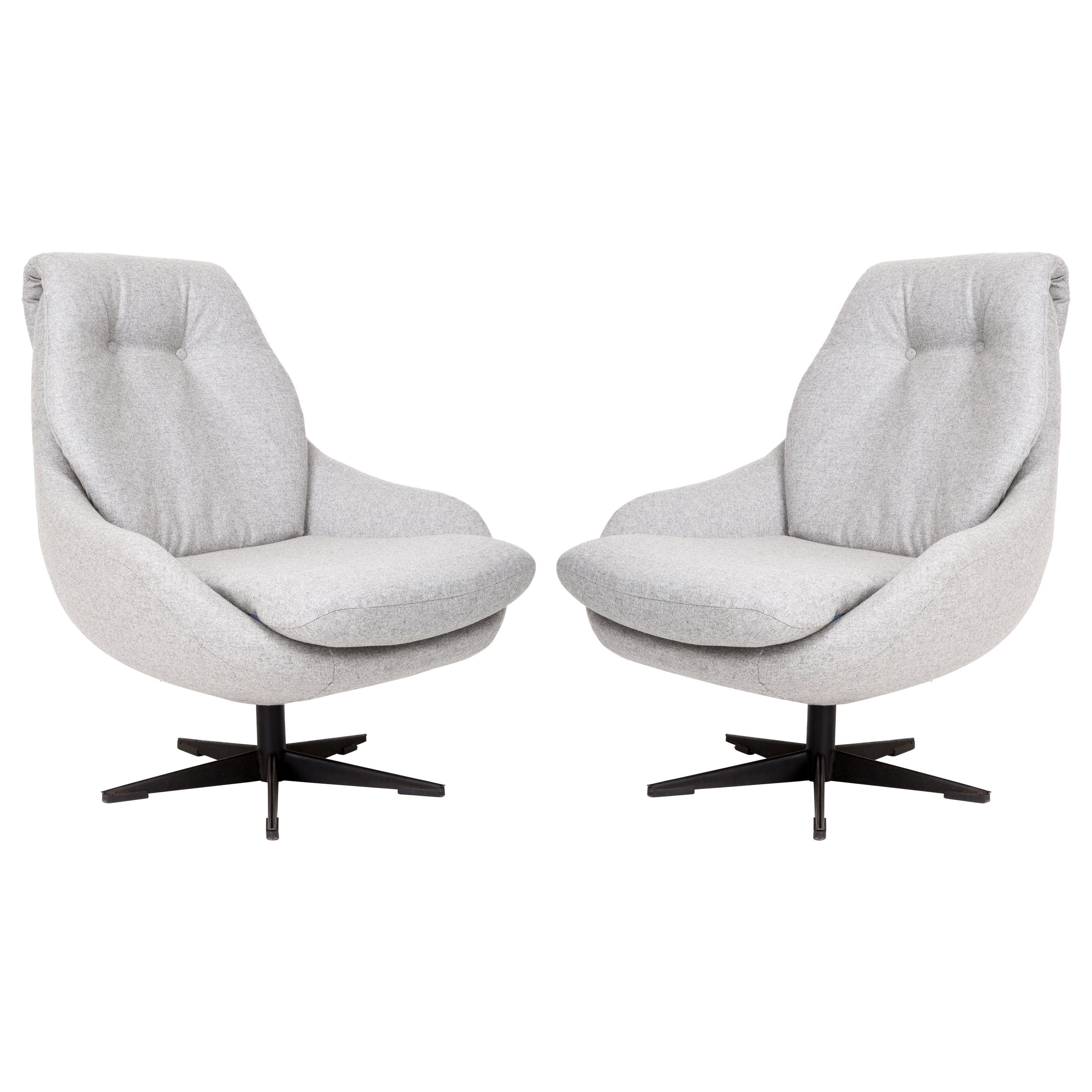 Set of Two 20th Century Vintage Gray Swivel Armchairs, 1960s