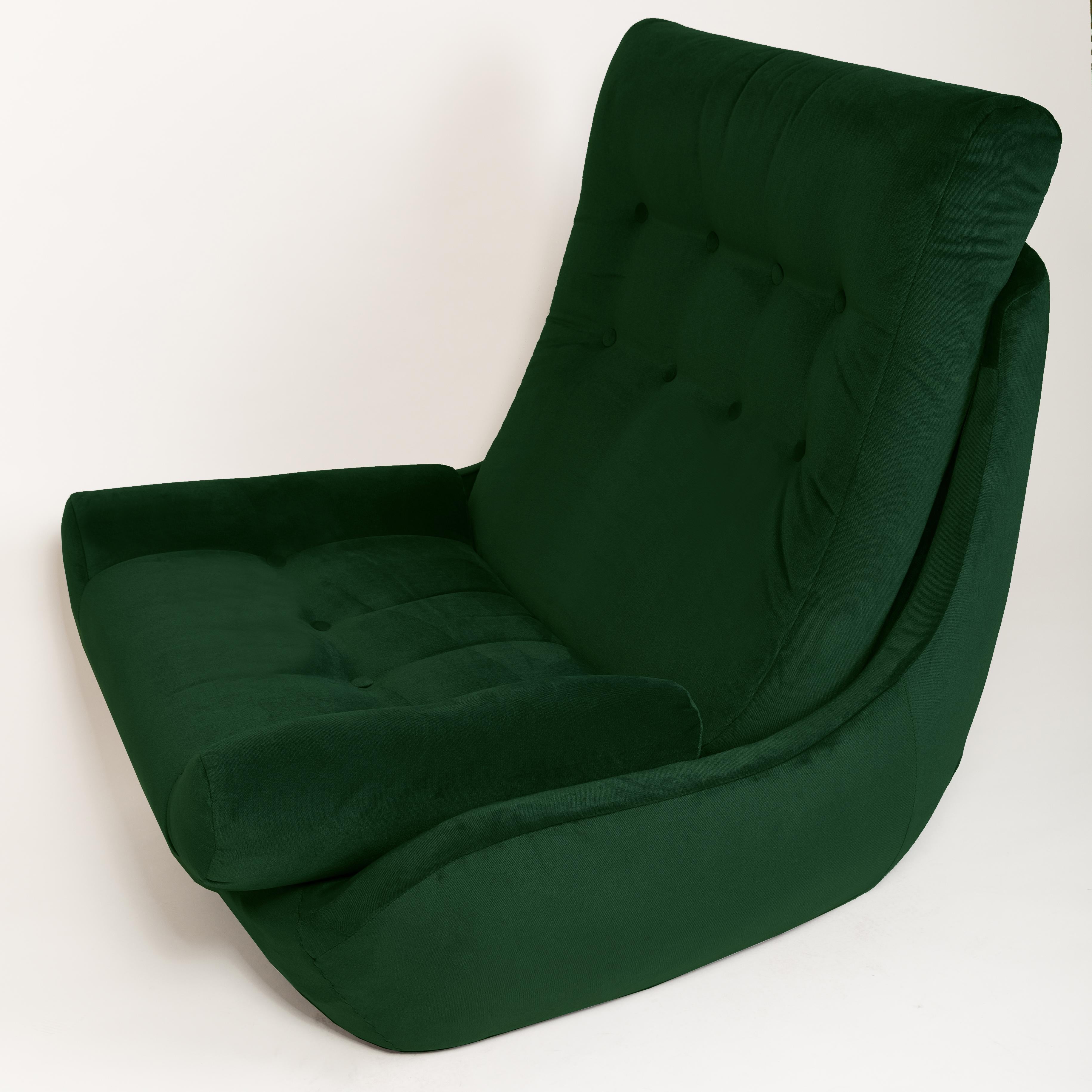 Polish Set of Two 20th Century Vintage Green Velvet Giant Atlantis Armchairs, 1960s For Sale