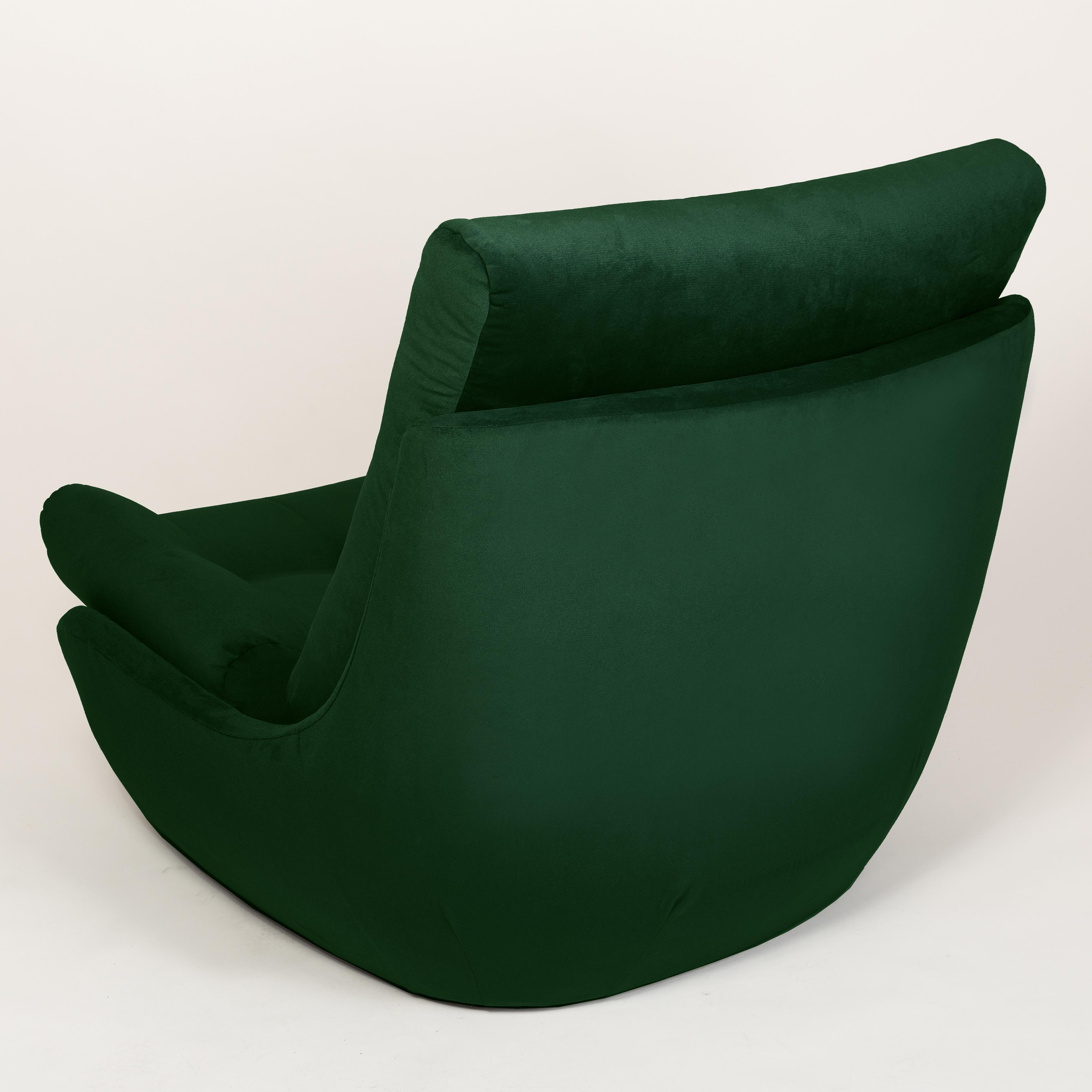 Hand-Crafted Set of Two 20th Century Vintage Green Velvet Giant Atlantis Armchairs, 1960s For Sale