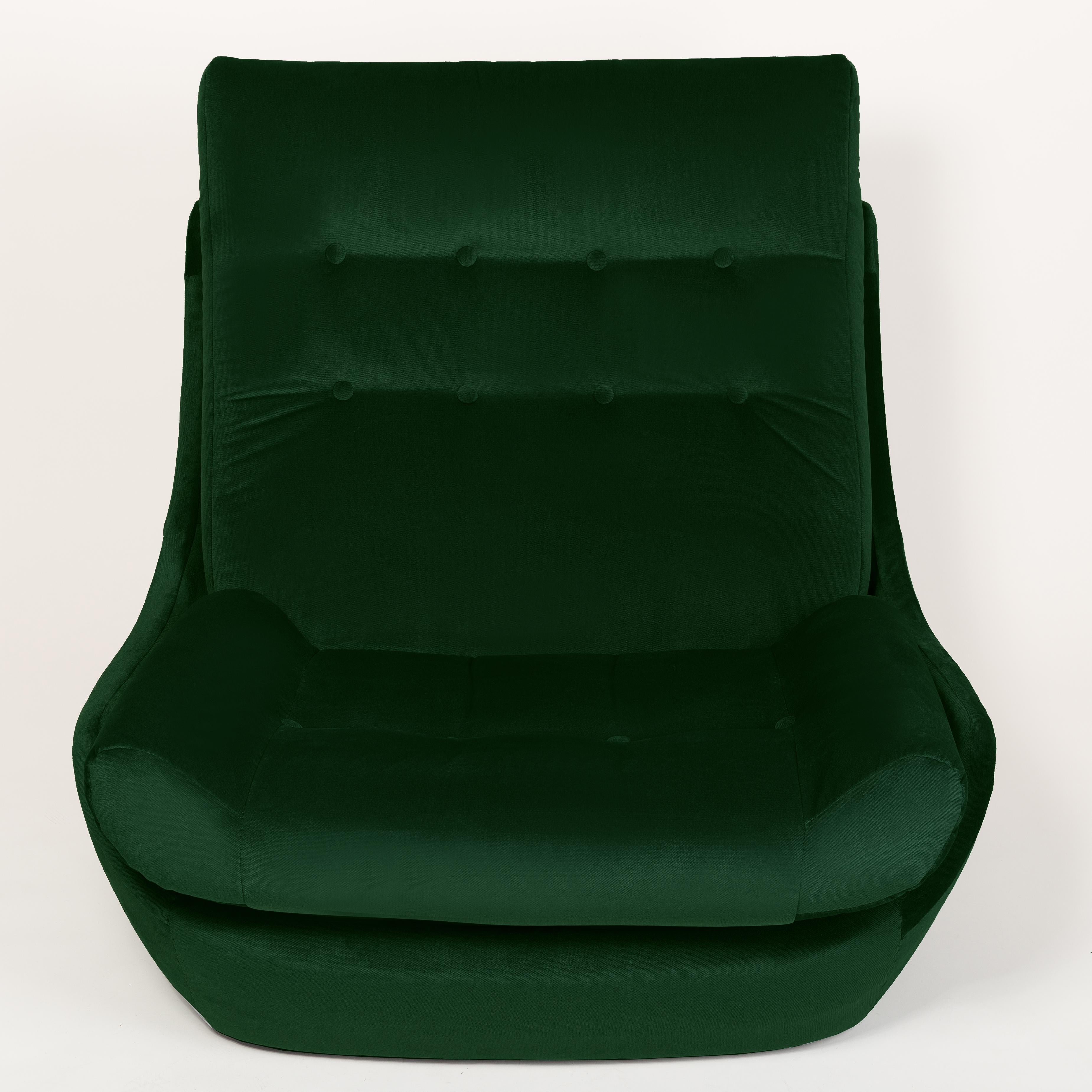 Velours Ensemble de deux fauteuils Atlantis géants en velours vert vintage du 20ème siècle, années 1960 en vente