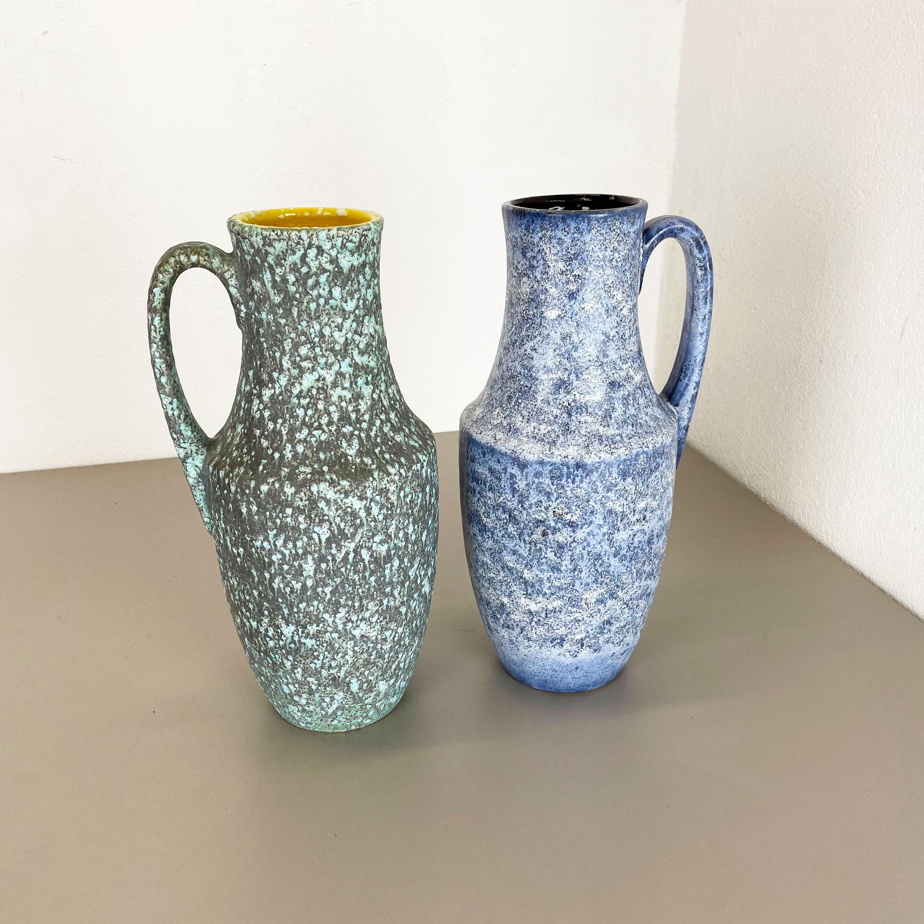 Set von zwei „Supercolor“-Vasen aus Keramik „Flatt Lava“ von Scheurich Deutschland WGP (Moderne der Mitte des Jahrhunderts) im Angebot