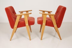 Set di due poltrone 366, Jozef Chierowski, anni '60