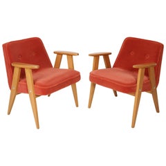 Ensemble de deux fauteuils 366, Jozef Chierowski, années 1960