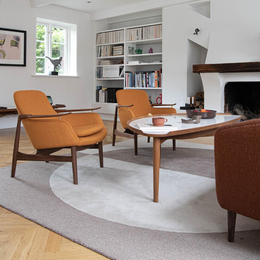 Modern Set of Two 53 Chairs in Fabric and Wood by Finn Juhl
