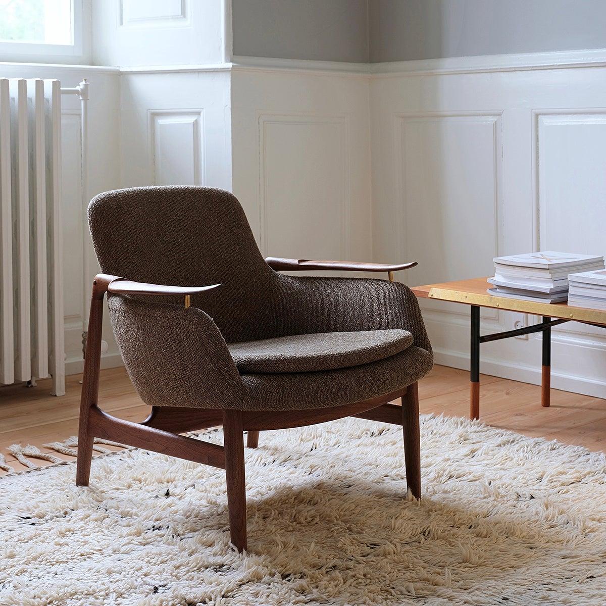 Set of Two 53 Chairs in Fabric and Wood by Finn Juhl 2